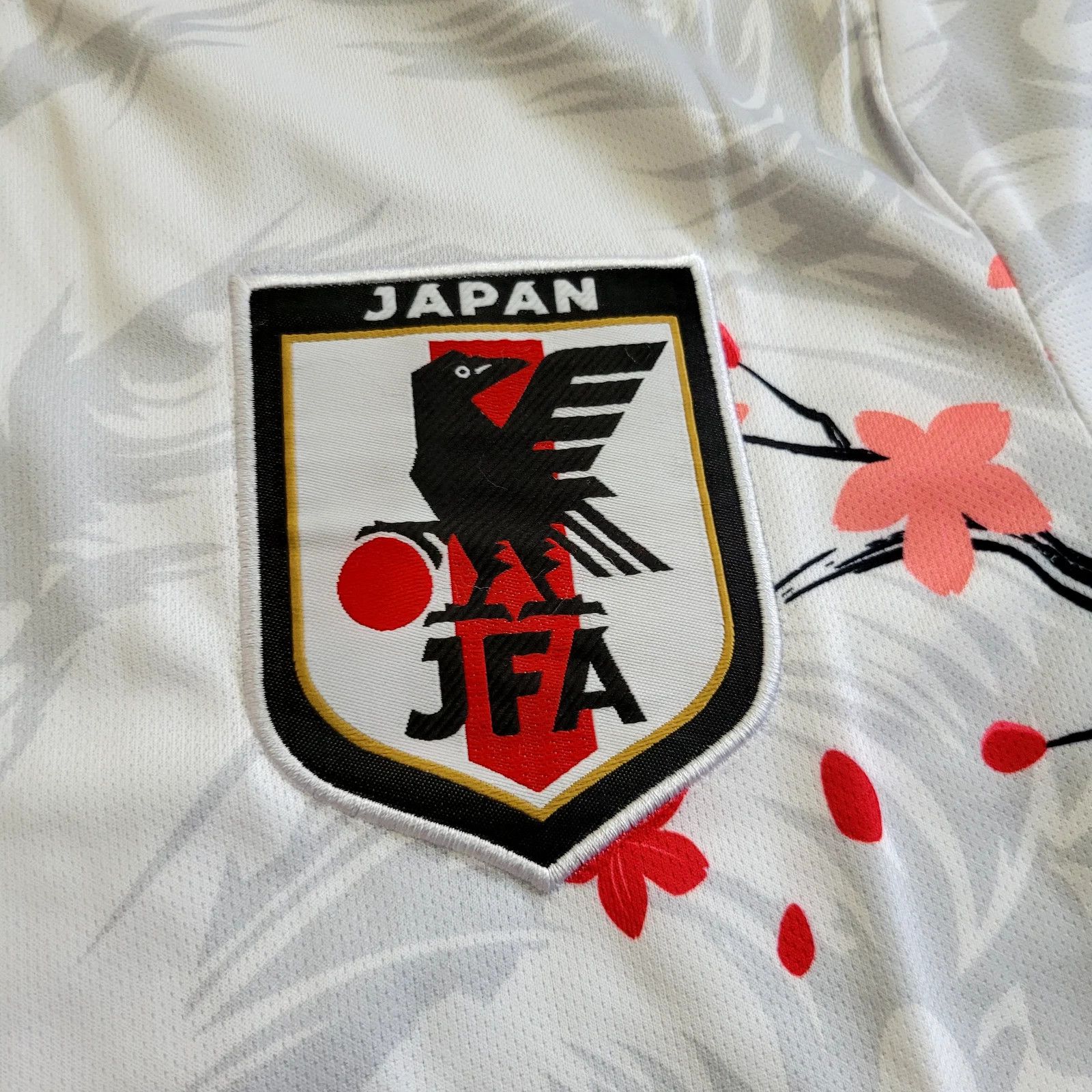 Other Japan Soccer Jersey – Special White Wolf Blossom Edition Size US M / EU 48-50 / 2 - 3 Thumbnail