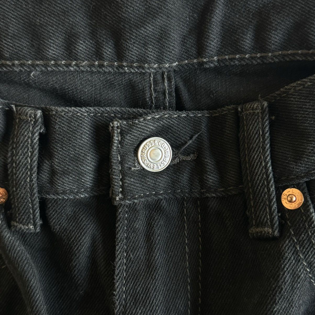 Levi's Vintage Clothing Levi’s vintage 550s black denim Size US 31 - 6 Thumbnail