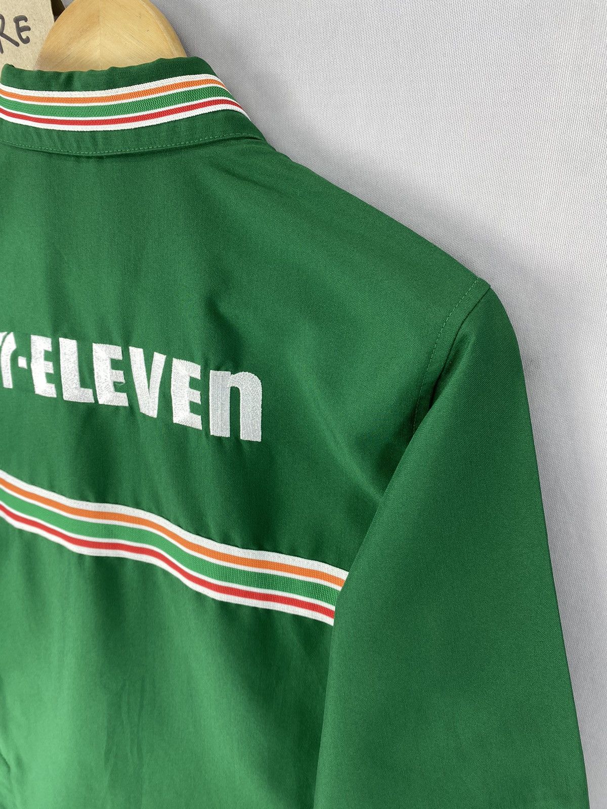 Japanese Brand Vintage Y2k 7-Eleven Zipper Embroidered Logo Shirt Size US S / EU 44-46 / 1 - 5 Thumbnail
