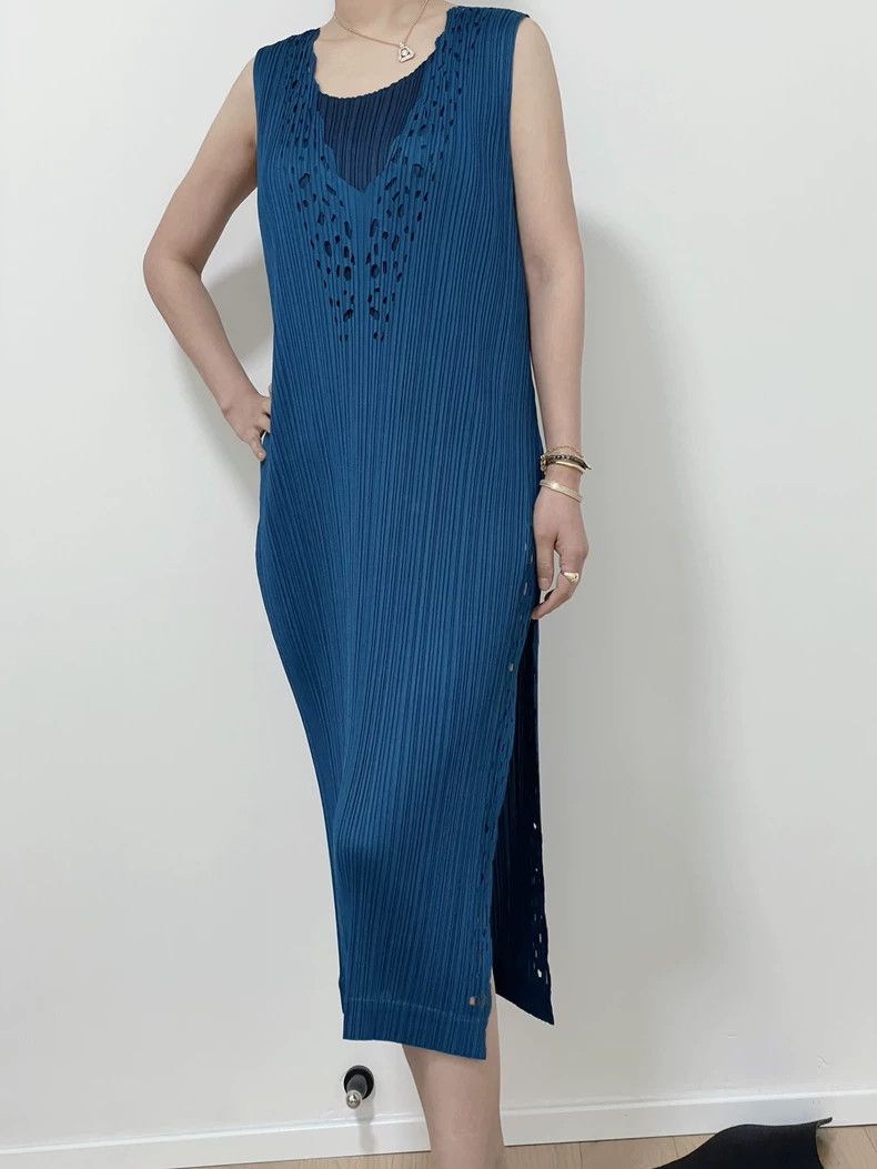 open lace back dress Mellow Pleats Dress