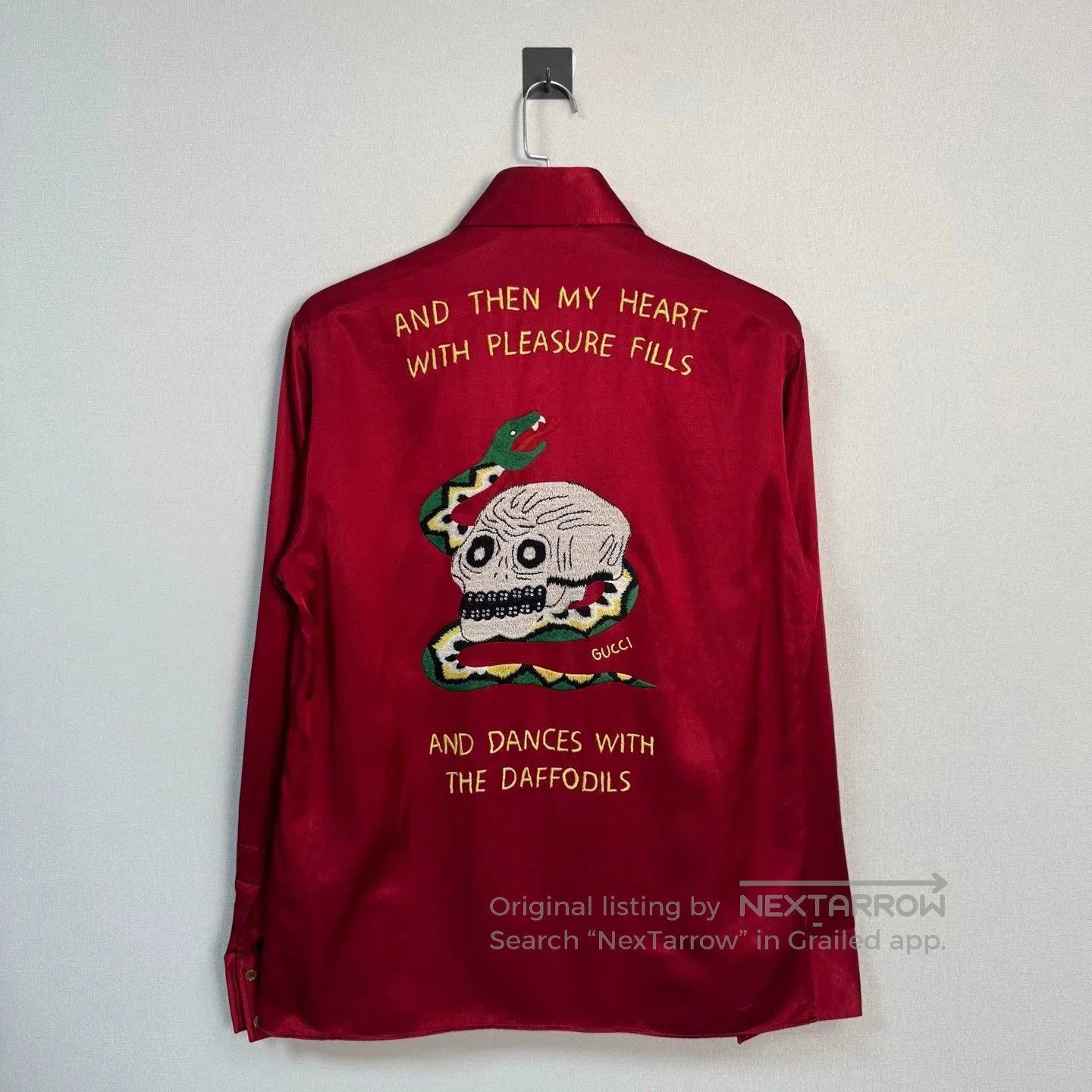Gucci red gucci silk jacket with skull design. Size US L / EU 52-54 / 3 - 1 Thumbnail