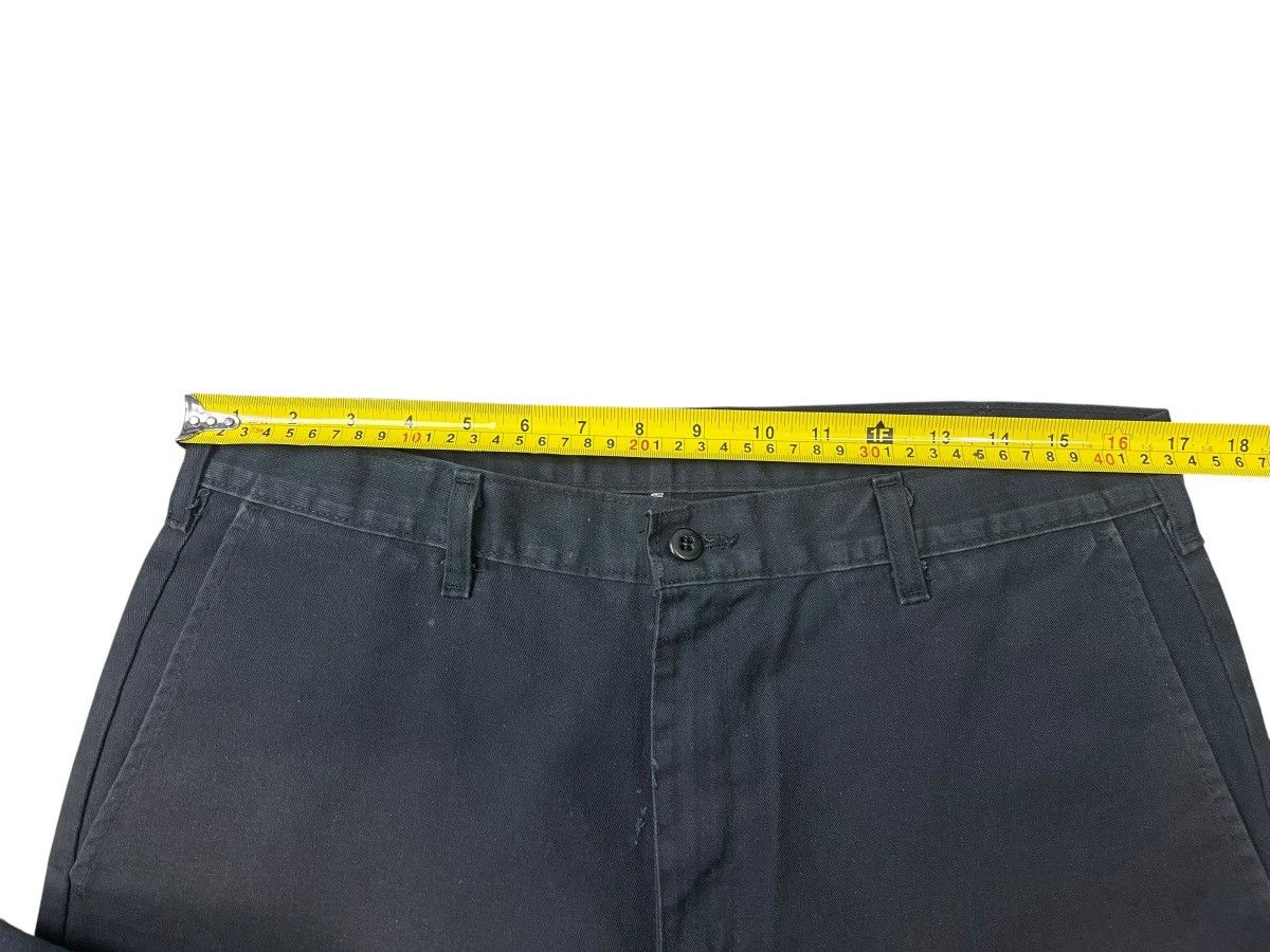 Dickies Vintage Dickies Short Pant Streetwear Size US 34 / EU 50 - 9 Thumbnail