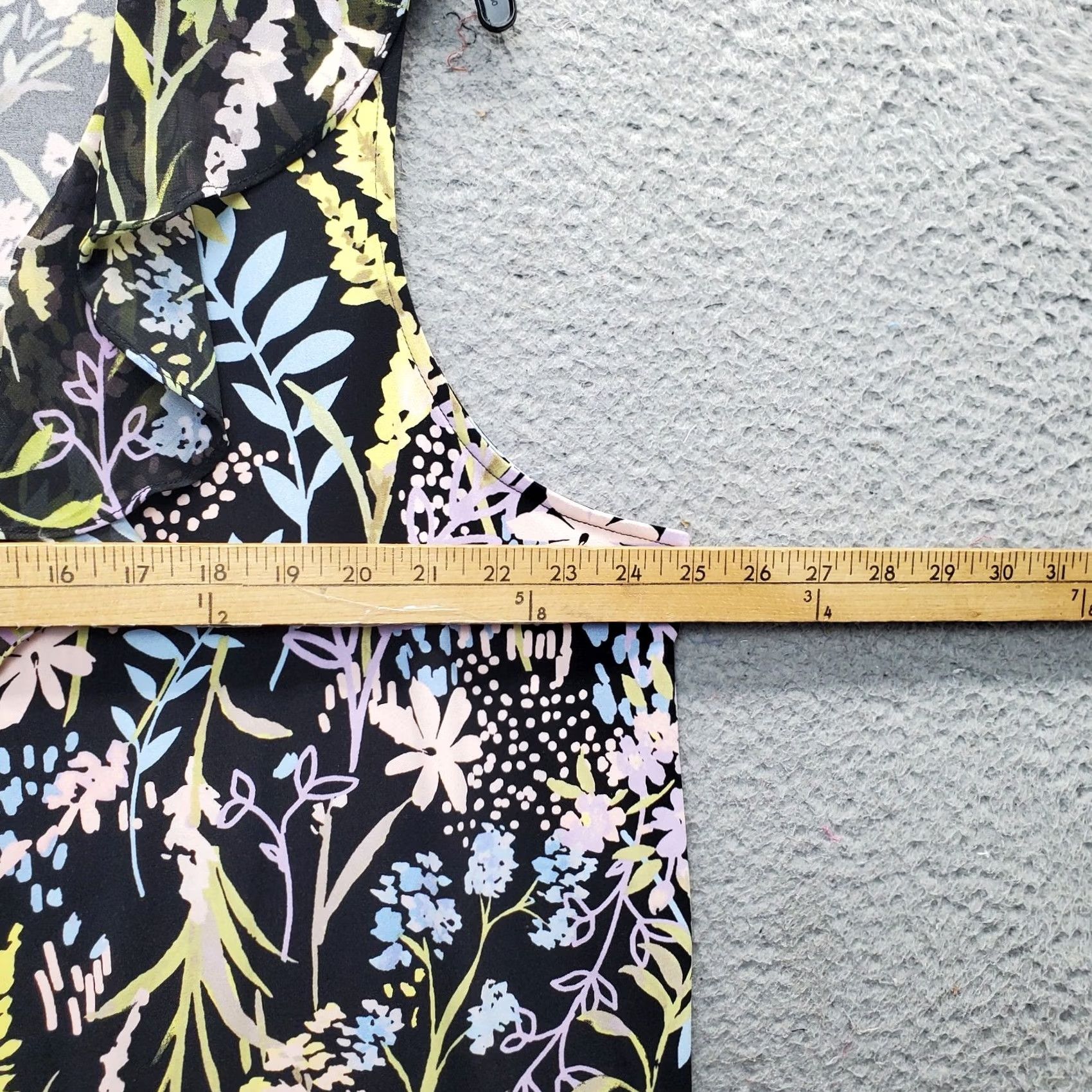 Calvin Klein Calvin Klein Womens Blouse Top Multicolor Floral Sleeveless Ruffle Front Pullover Size XL Size L / US 10 / IT 46 - 4 Thumbnail