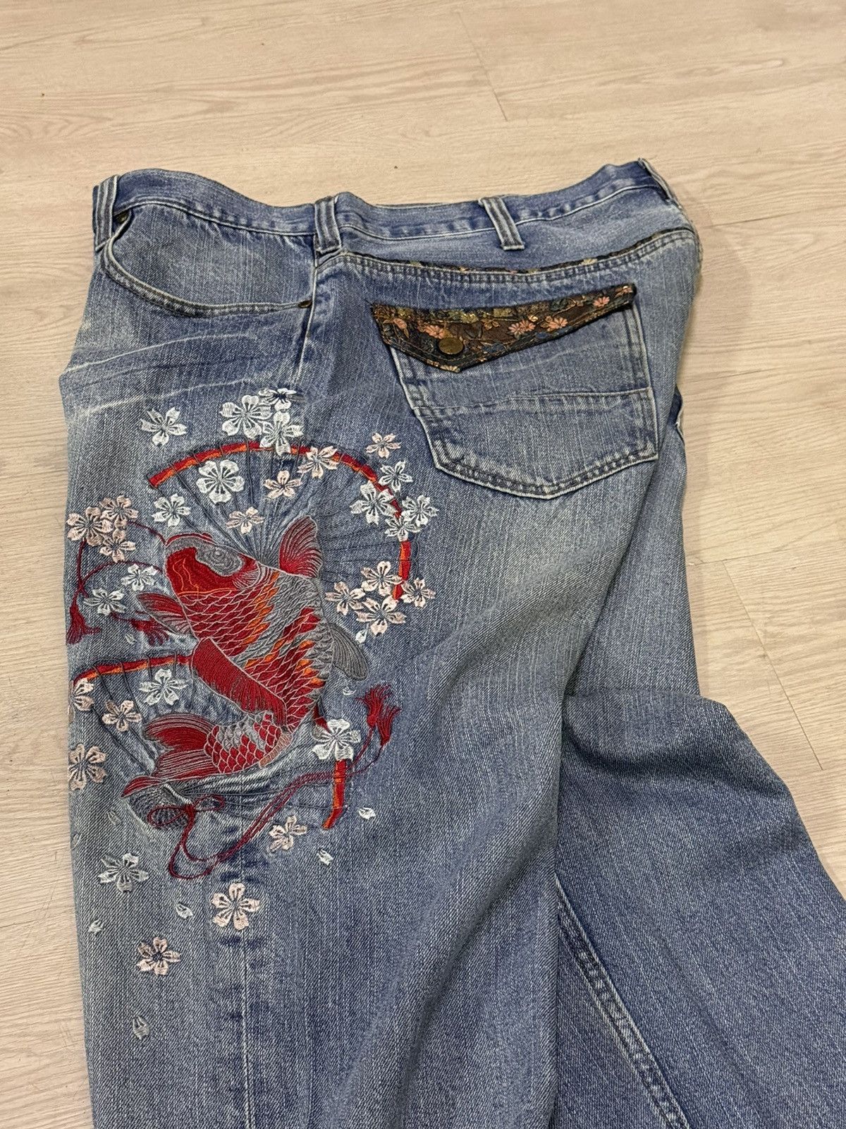 Japanese Brand Koi Pond Dragon Sukajan Japan Jeans Embroidered Size 41” Size US 41 - 4 Thumbnail