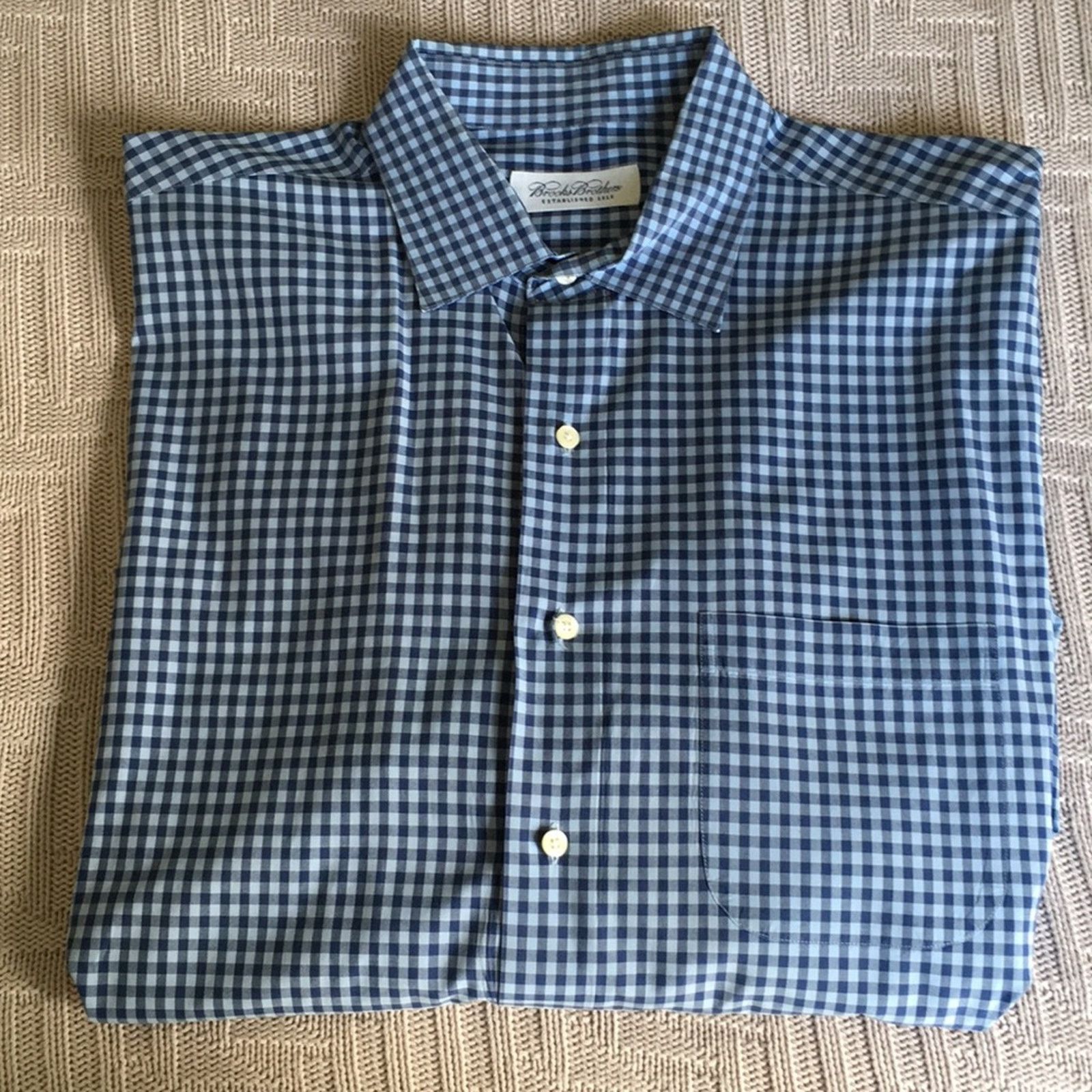 Brooks Brothers Brooks Brothers blue gingham button down shirt Size US XL / EU 56 / 4 - 1 Thumbnail