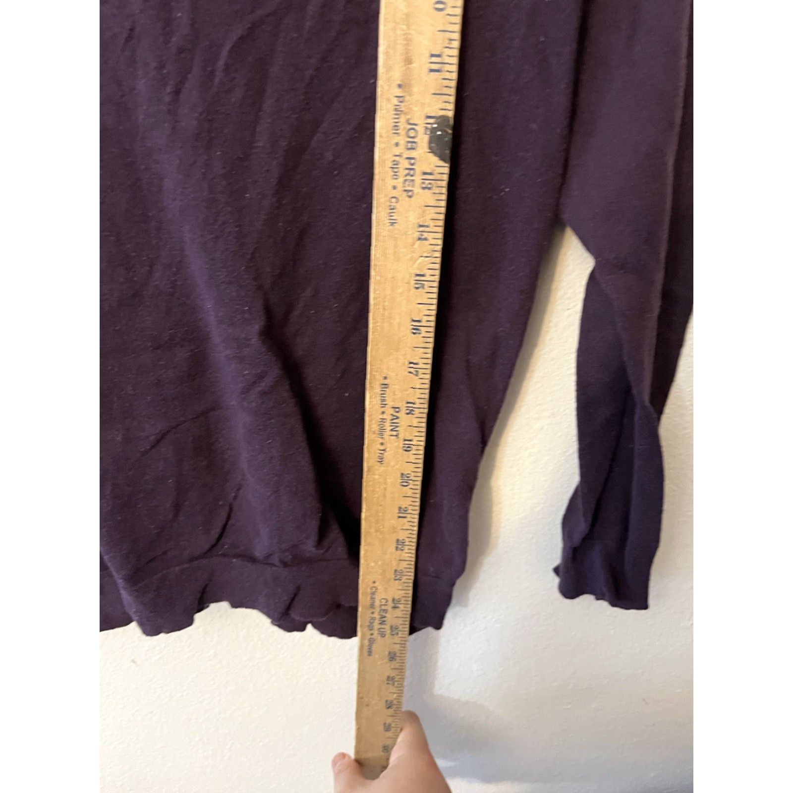 Gap VINTAGE Gap Women's Sweater Solid V-Neck Long Sleeve Size Large Purple Basic Knit Top Size L / US 10 / IT 46 - 4 Thumbnail