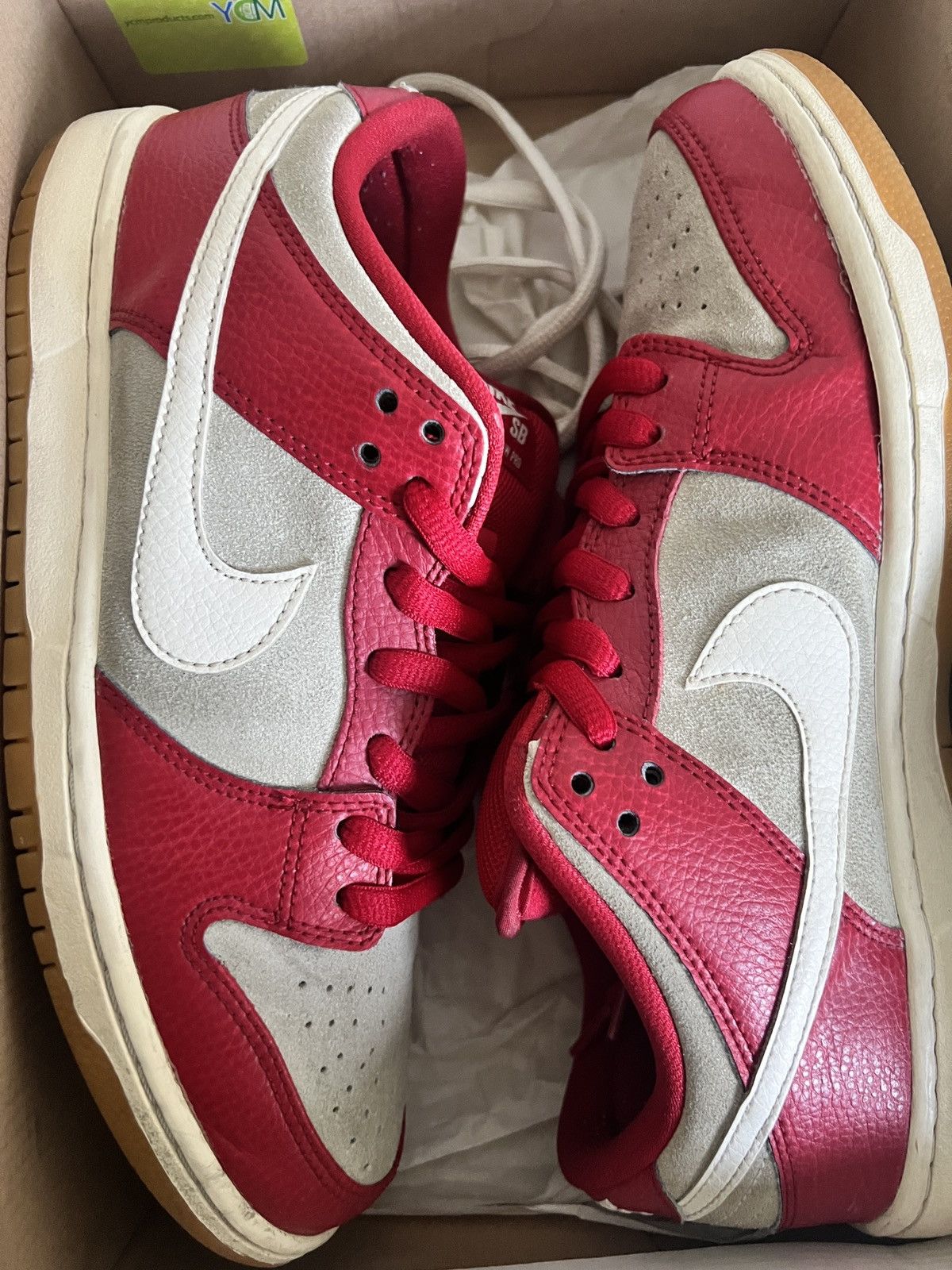 Nike SB Size 9.5 - Nike Dunk Pro SB Low Valentines Day Size US 9.5 / EU 42-43 - 1 Thumbnail