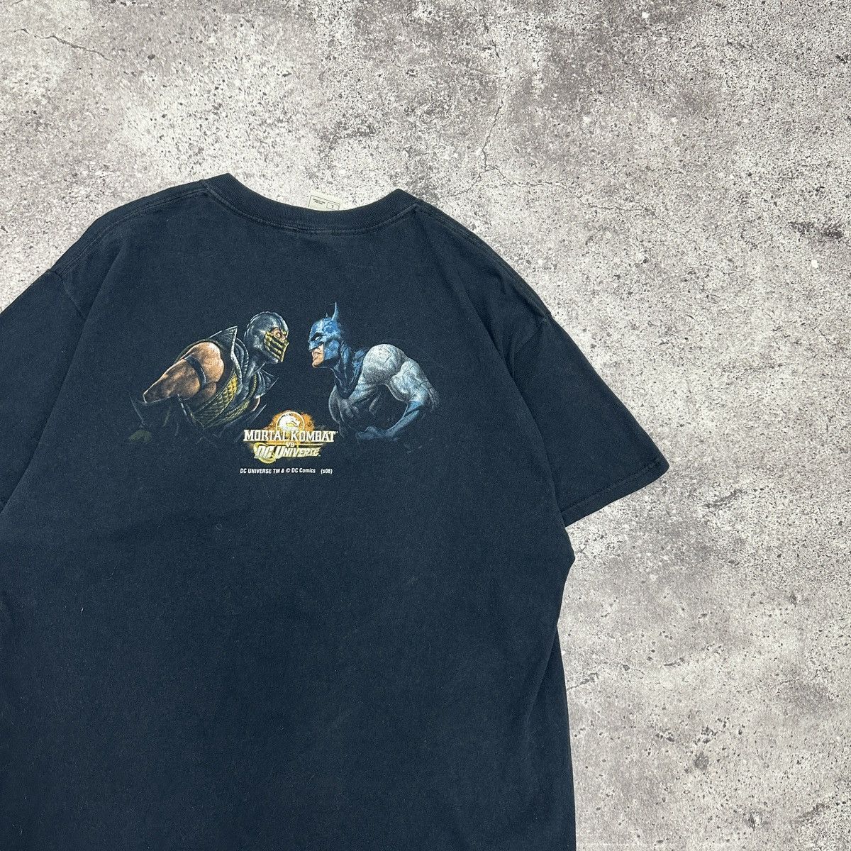 DC Comics Vintage 00s Mortal Kombat vs DC Universe Batman tee y2k Game Size US L / EU 52-54 / 3 - 3 Thumbnail