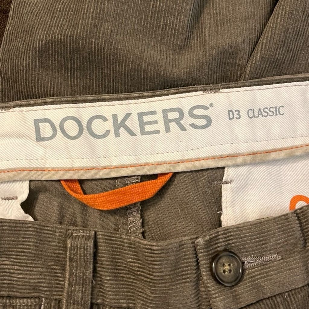 Dockers Dockers D3 Classic Khaki Corduroy Pants Sz 33x32 Size US 33 - 3 Thumbnail