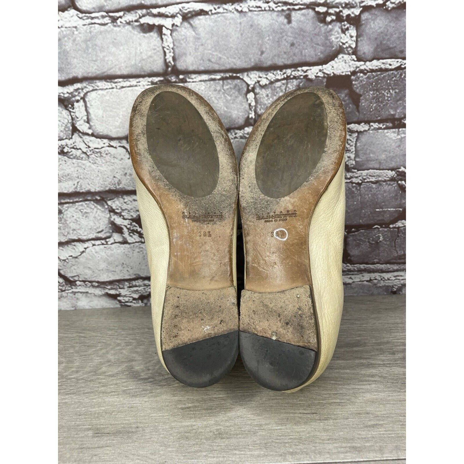 Silvano Sassetti Silvano Sassetti Beige Leather Slip On Loafers Flats Shoes W Size US 8 / IT 38 - 9 Thumbnail