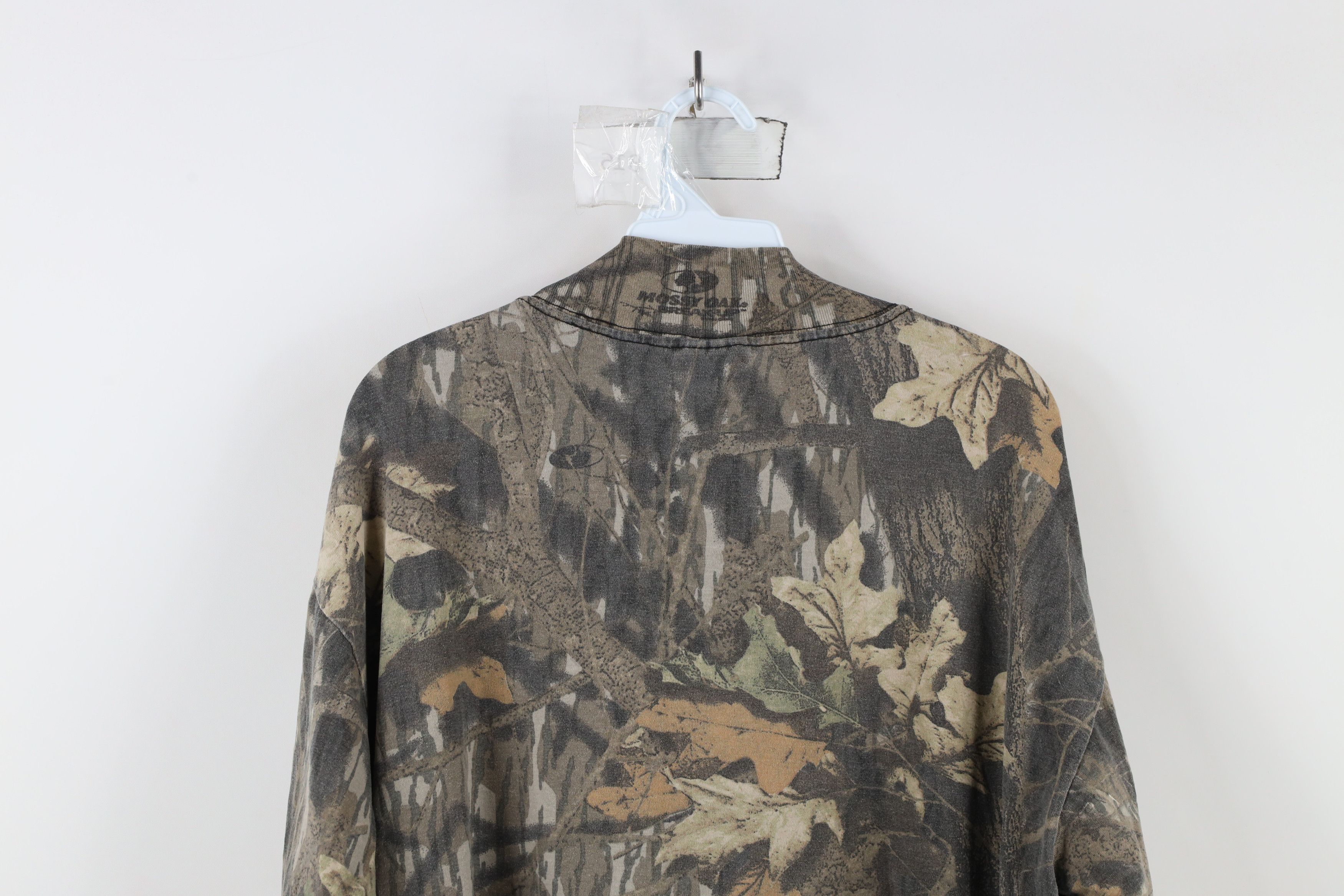 Vintage Vintage 90s Streetwear Mossy Camouflage Mock Neck T-Shirt Size US XL / EU 56 / 4 - 8 Thumbnail