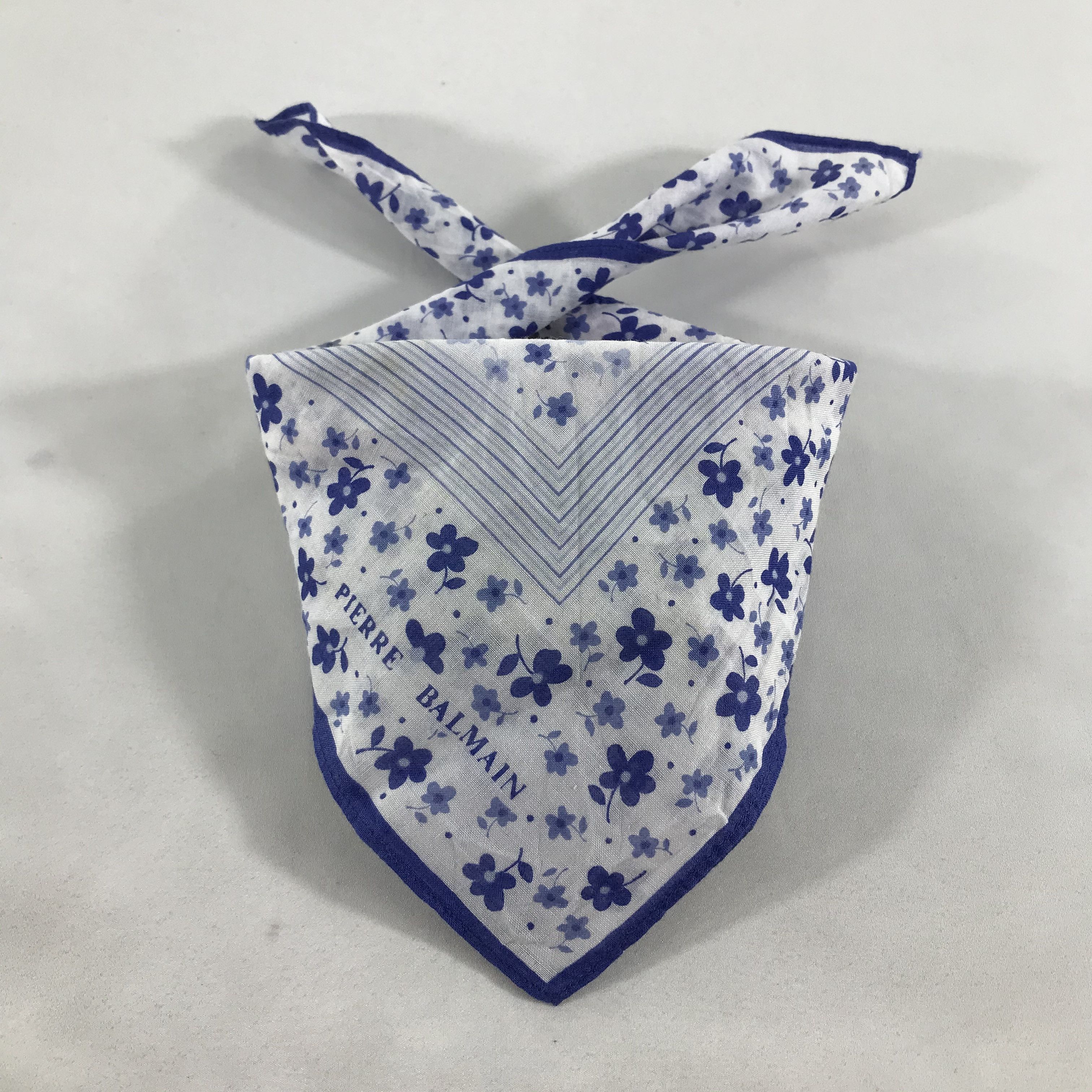 Pierre Balmain × Vintage Pierre Balmain Bandana / Handkerchief / Neckerchief - S1892 Size ONE SIZE - 5 Thumbnail