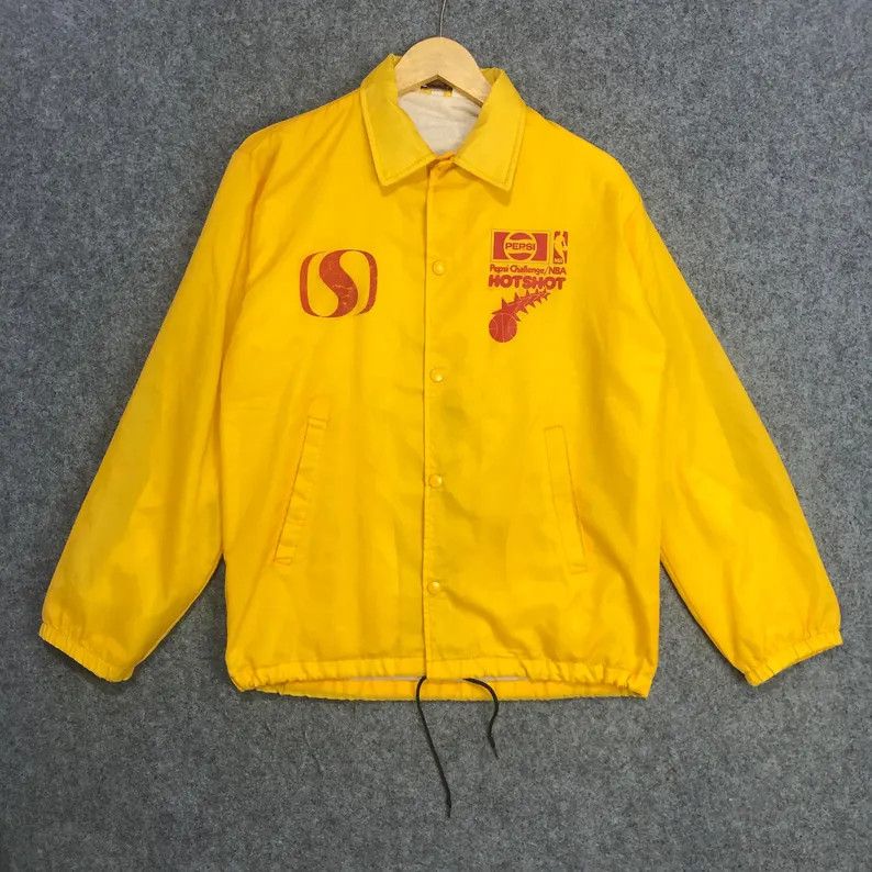Vintage Vintage Pepsi Challenge NBA Hotshot Jacket Staff Size US S / EU 44-46 / 1 - 3 Thumbnail