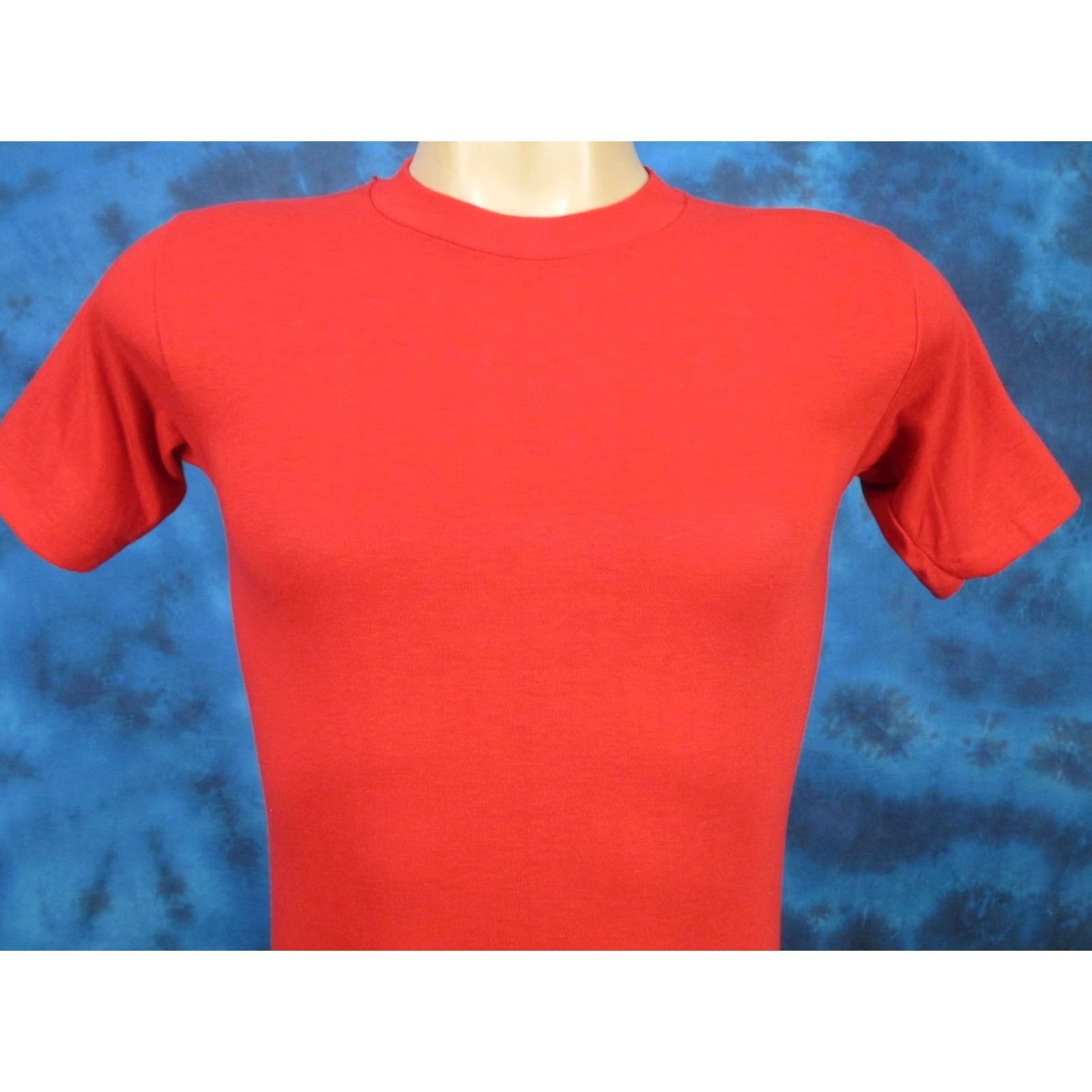 Vintage VINTAGE Sport-T T-Shirt Red XS Adult Mens 80s 70s Buttery Soft Cotton Polyester Blend Short Sleeve Crew Neck Beach Surf Size US XS / EU 42 / 0 - 3 Thumbnail