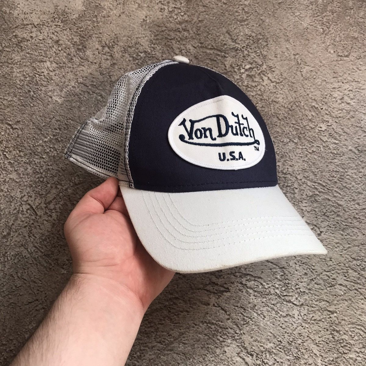 Vintage Vintage Von Dutch Y2K Trucker Cap Skate Streetwear Boxy OS Size ONE SIZE - 1 Thumbnail