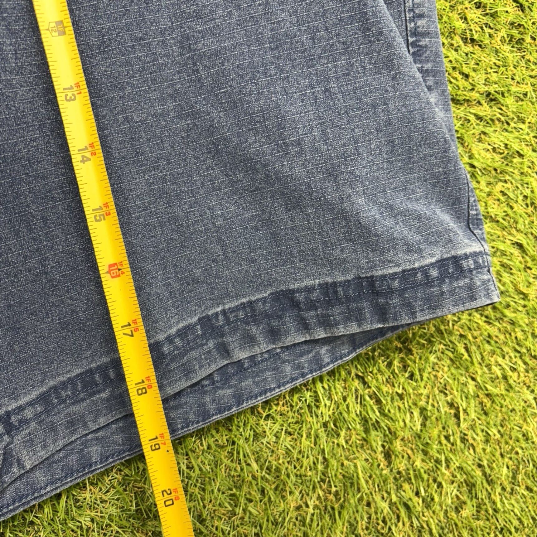Vintage Duluth Men's Shorts 42 Relaxed Cargo Twill Blue 8in Inseam Cargo Pocket Workwear Outdoor Casual Size US 42 / EU 58 - 7 Thumbnail