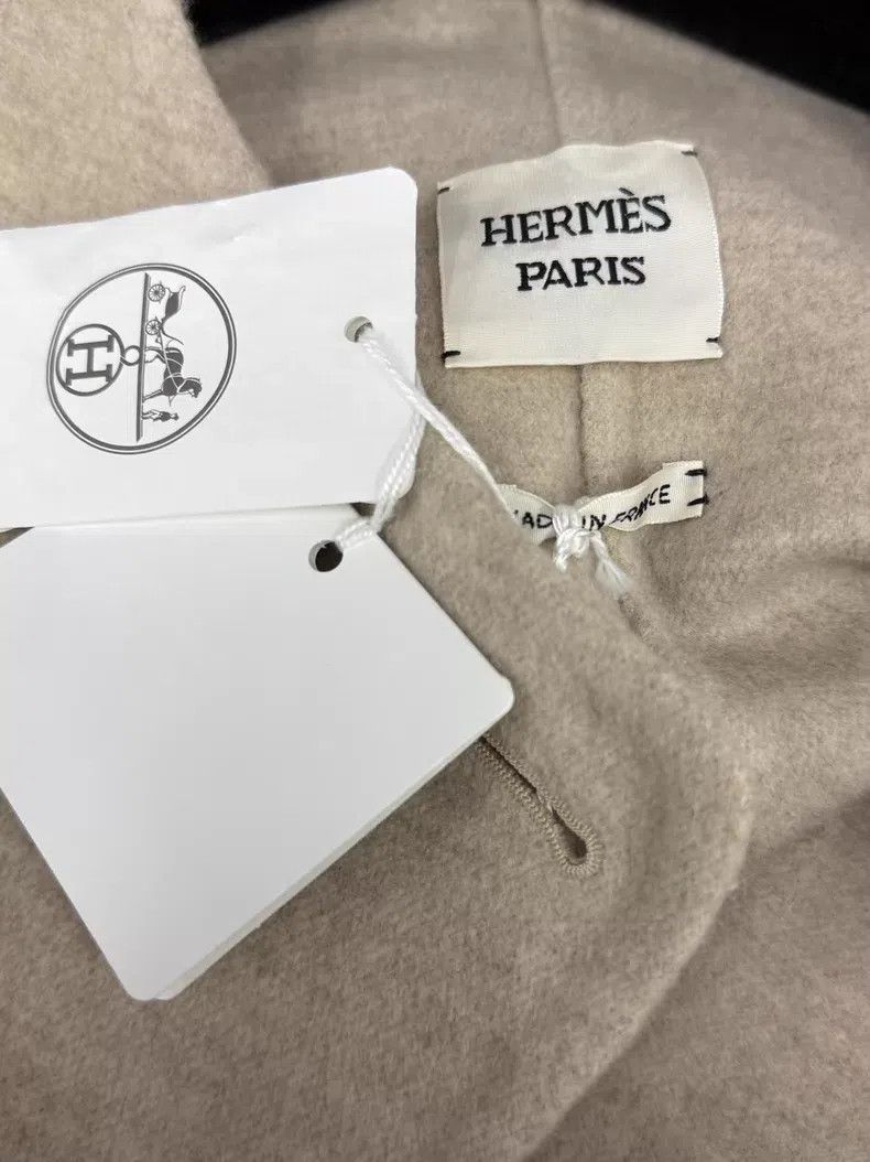 Hermes Hermes Oatmeal Cashmere Vest Size XS / US 0-2 / IT 36-38 - 4 Thumbnail