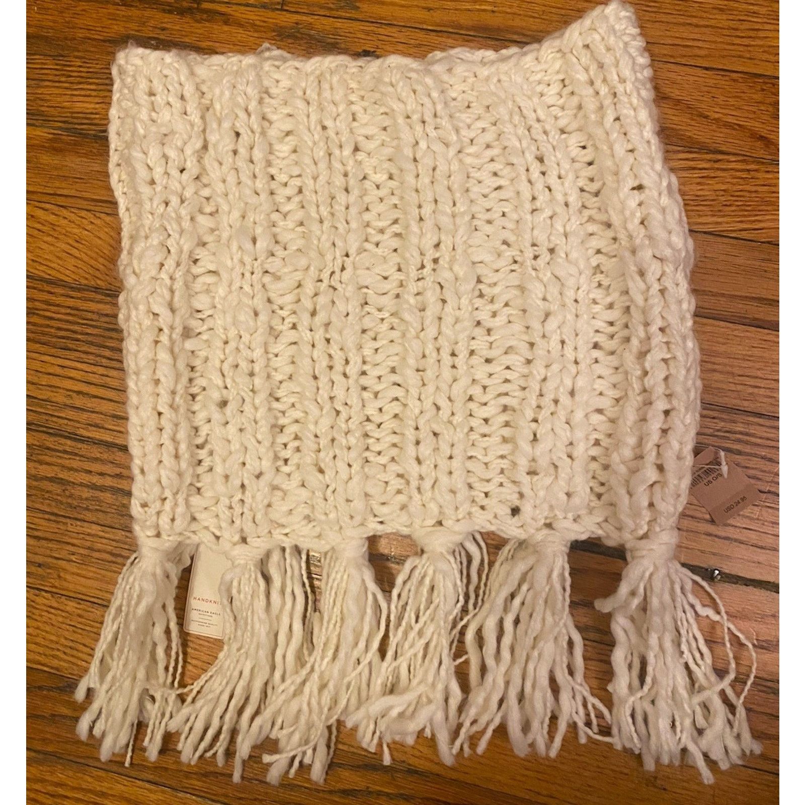 American Eagle Outfitters NWT American Eagle Handknit Infinity Scarf Women’s $25 Size ONE SIZE - 1 Thumbnail