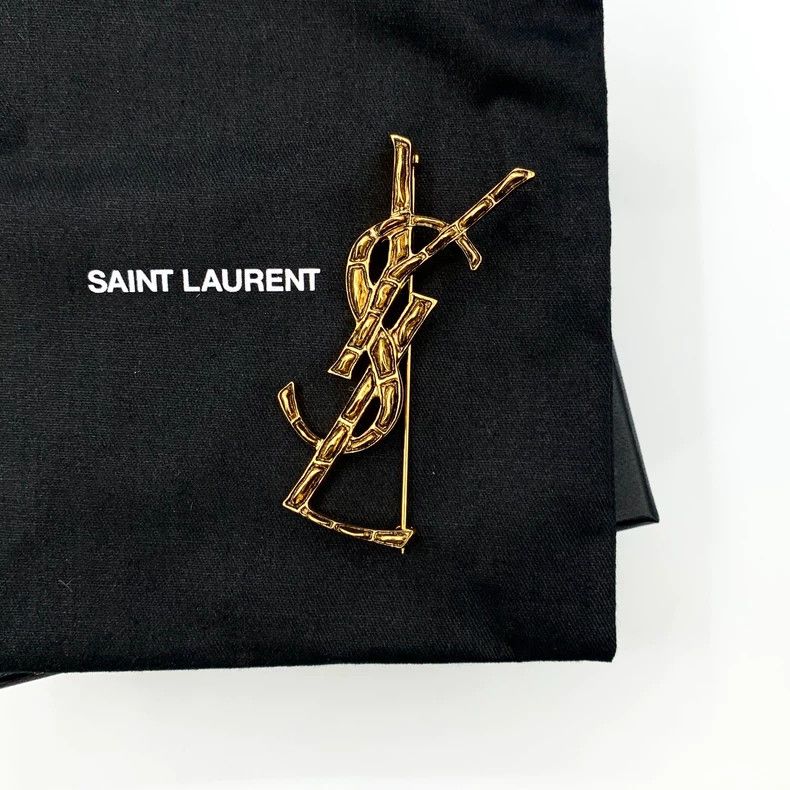 Saint Laurent Paris Saint Laurent Gold crocodile logo brooch 2504-Nextarrow Size ONE SIZE - 1 Thumbnail