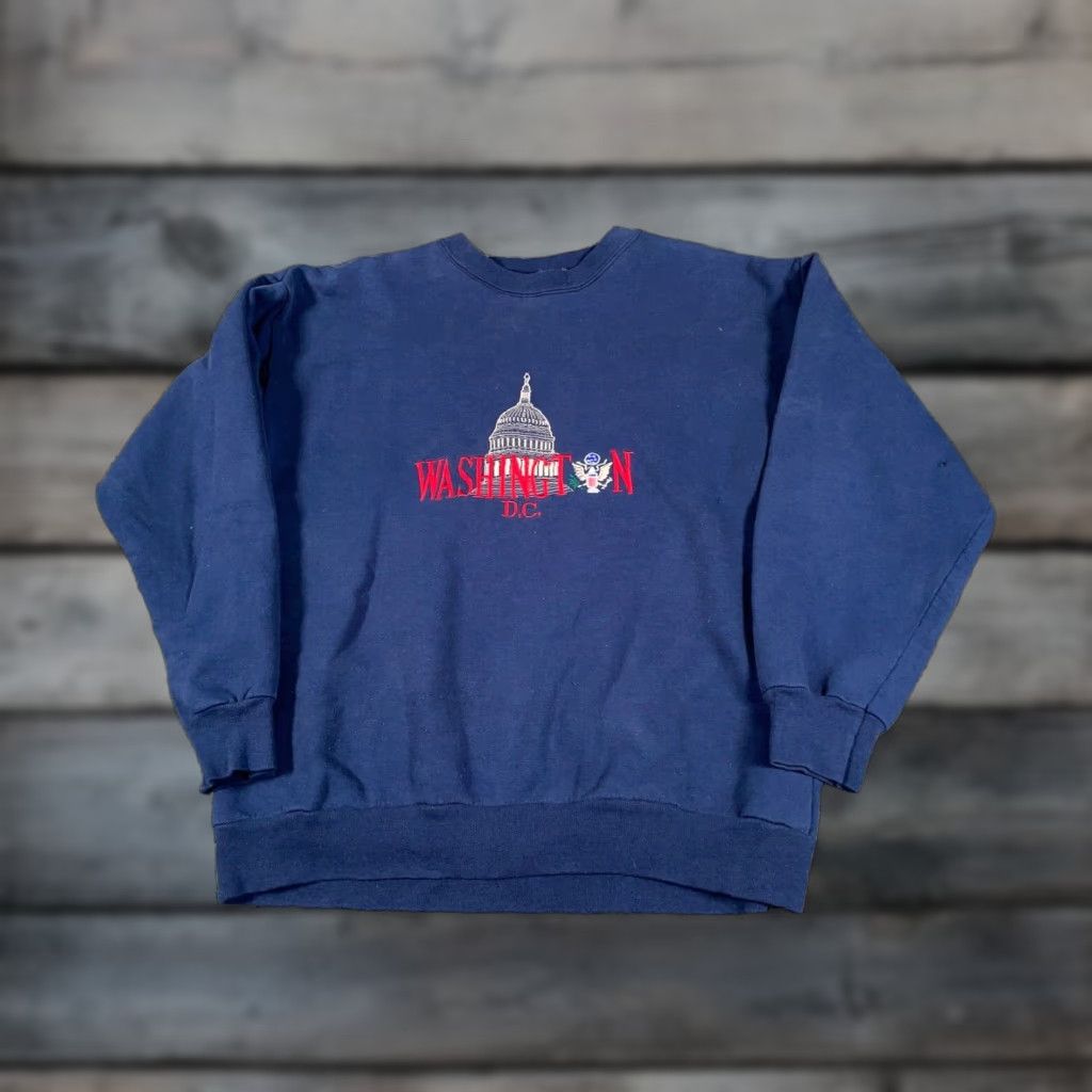 Vintage VINTAGE King Sweatshirt Adult Large Washington DC Capitol Embroidered USA Made Capita Size US L / EU 52-54 / 3 - 1 Thumbnail