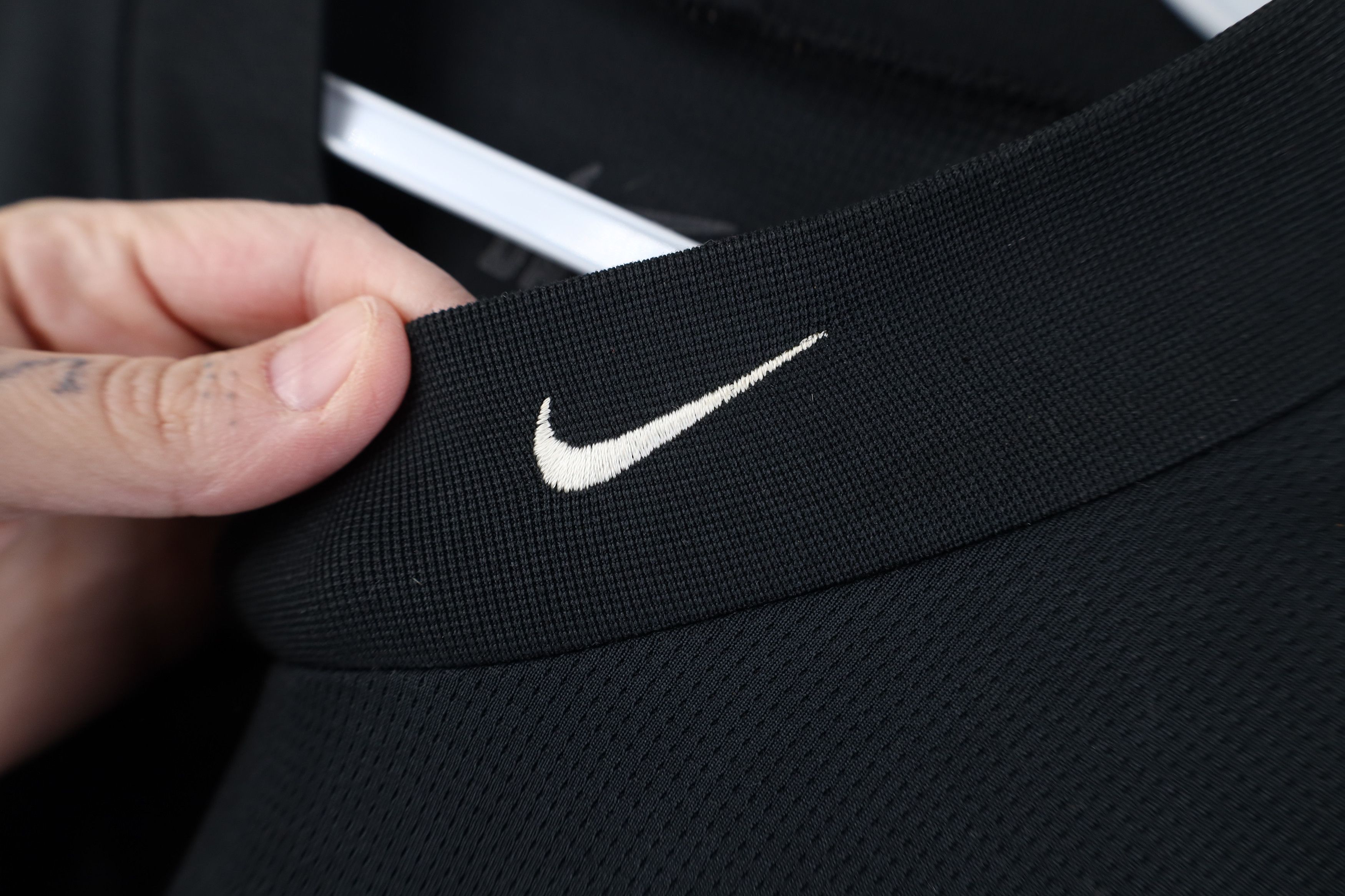 Nike Vintage Y2K Nike Scott Mini Swoosh Mock Neck T-Shirt Black Size US XXL / EU 58 / 5 - 4 Thumbnail