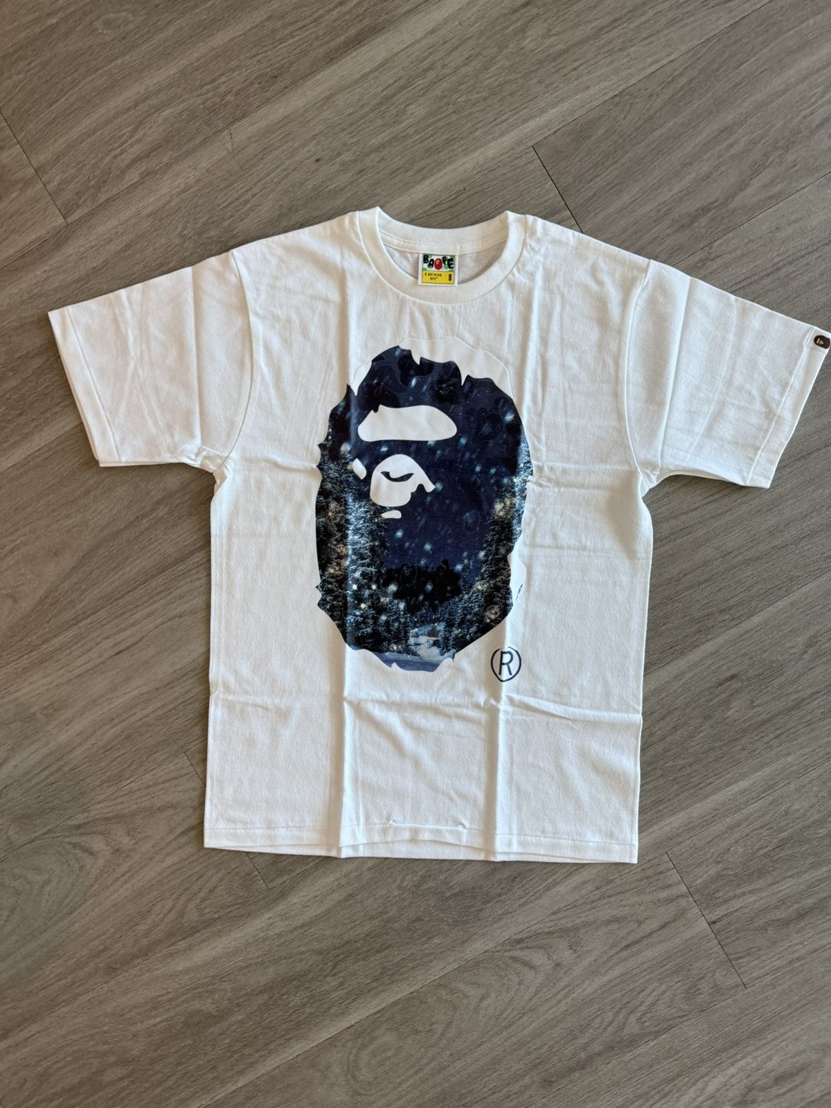 Bape Bape Christmas Photo Ape Head Tee Size US S / EU 44-46 / 1 - 1 Thumbnail