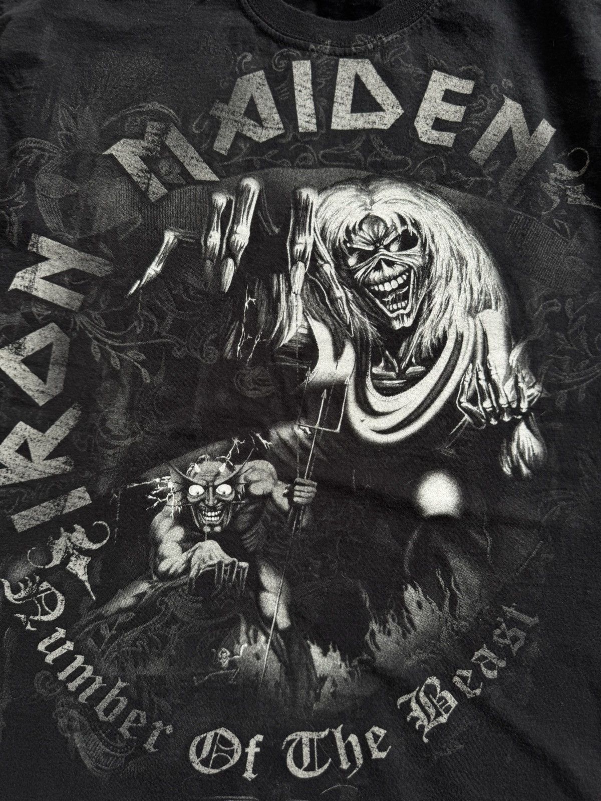 Iron Maiden × Vintage Iron Maiden vintage big logo tee Size US M / EU 48-50 / 2 - 3 Thumbnail