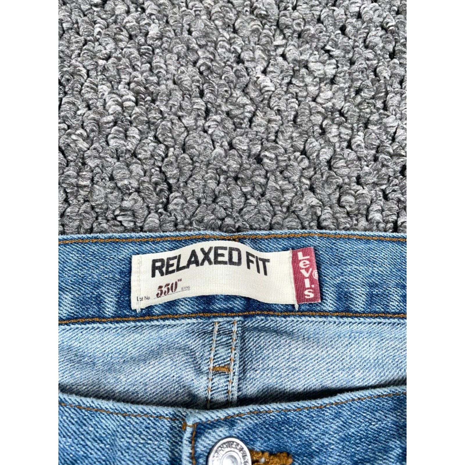 Levi's VINTAGE Levi's Jeans 550 Relaxed Fit 42 x 31 Blue Denim 90s Grunge Retro 5-Pocket Mens Jeans Brand Levi's Size US 42 / EU 58 - 3 Thumbnail