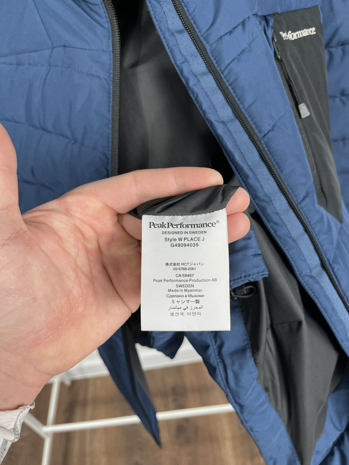 Peak Performance Peak Performance Women Puffer Jacket Synthetic Insulation M Size M / US 6-8 / IT 42-44 - 8 Thumbnail