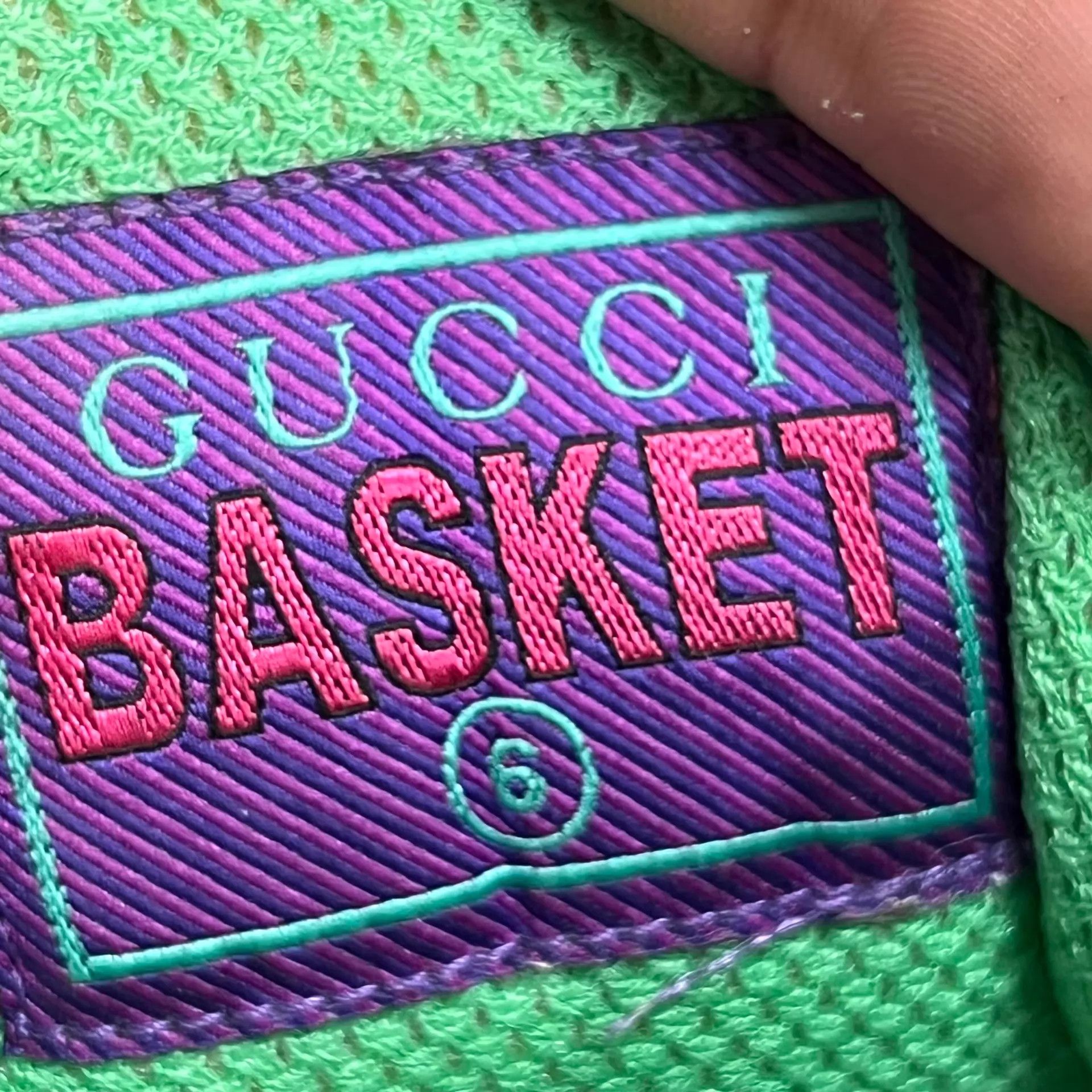 Gucci Gucci Basket Distressed W/G/B Sneaker UK6 (40) Size US 7 / EU 40 - 8 Thumbnail