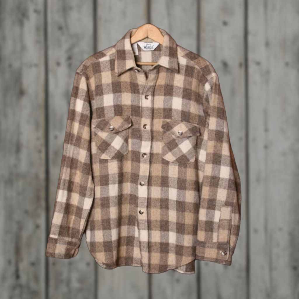Vintage VINTAGE WOOLRICH Shirt Wool Blend Buffalo Plaid Brown Beige Lumberjack Sz. S/M Men Button-Up Long Sleeve Wool 85% Nylon 15% Brown Size US S / EU 44-46 / 1 - 1 Thumbnail