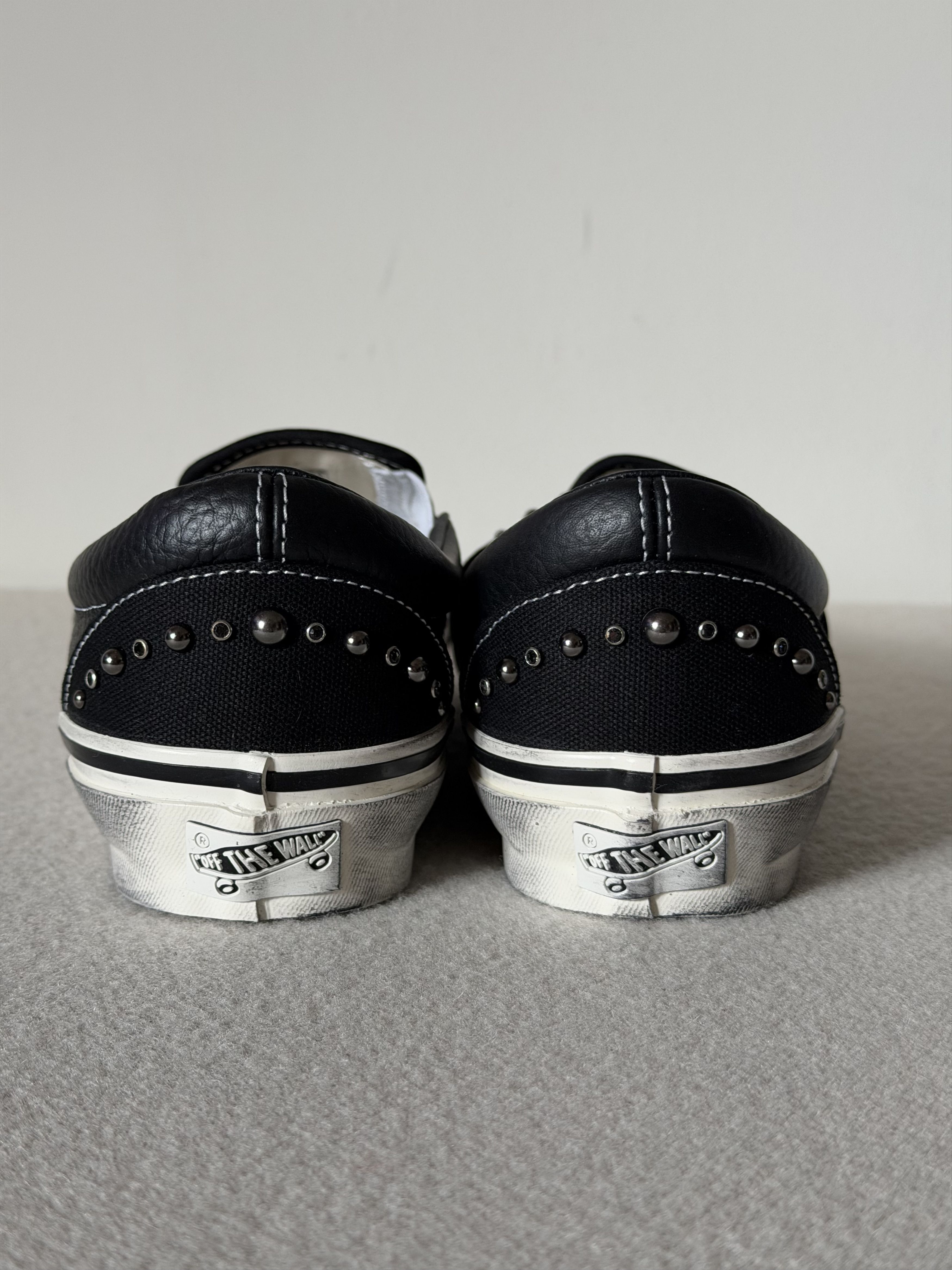 Vans Vans LX Classic Slip On 98 Pearlized in Black Size US 8 / EU 41 - 5 Thumbnail