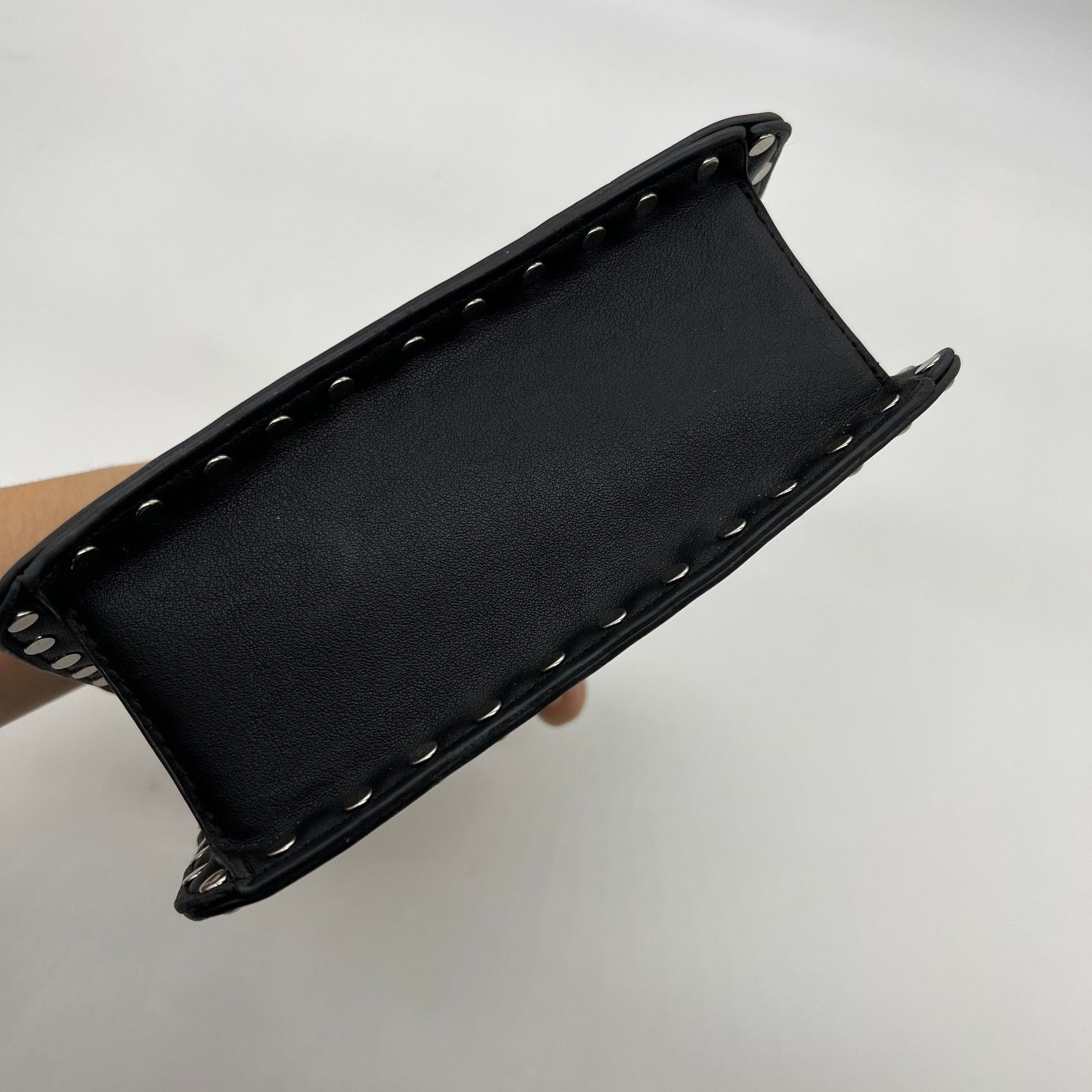 Other Womens Black Crossbody Bag Faux Leather with Chain Strap Size ONE SIZE - 12 Thumbnail