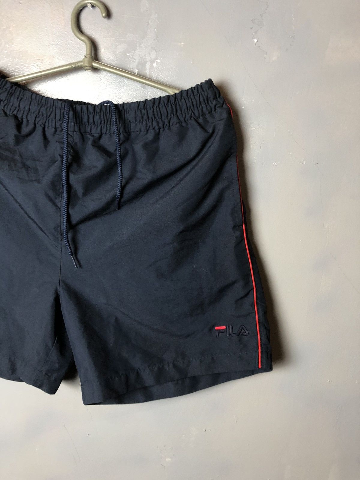 Fila Men’s short vintage Fila size M Size US 32 / EU 48 - 2 Thumbnail