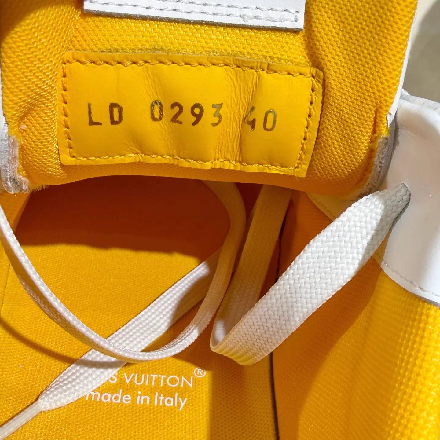 Louis Vuitton Louis Vuitton Trainer White-Yellow Colorblock Sneaker 40 Size US 7 / EU 40 - 6 Thumbnail