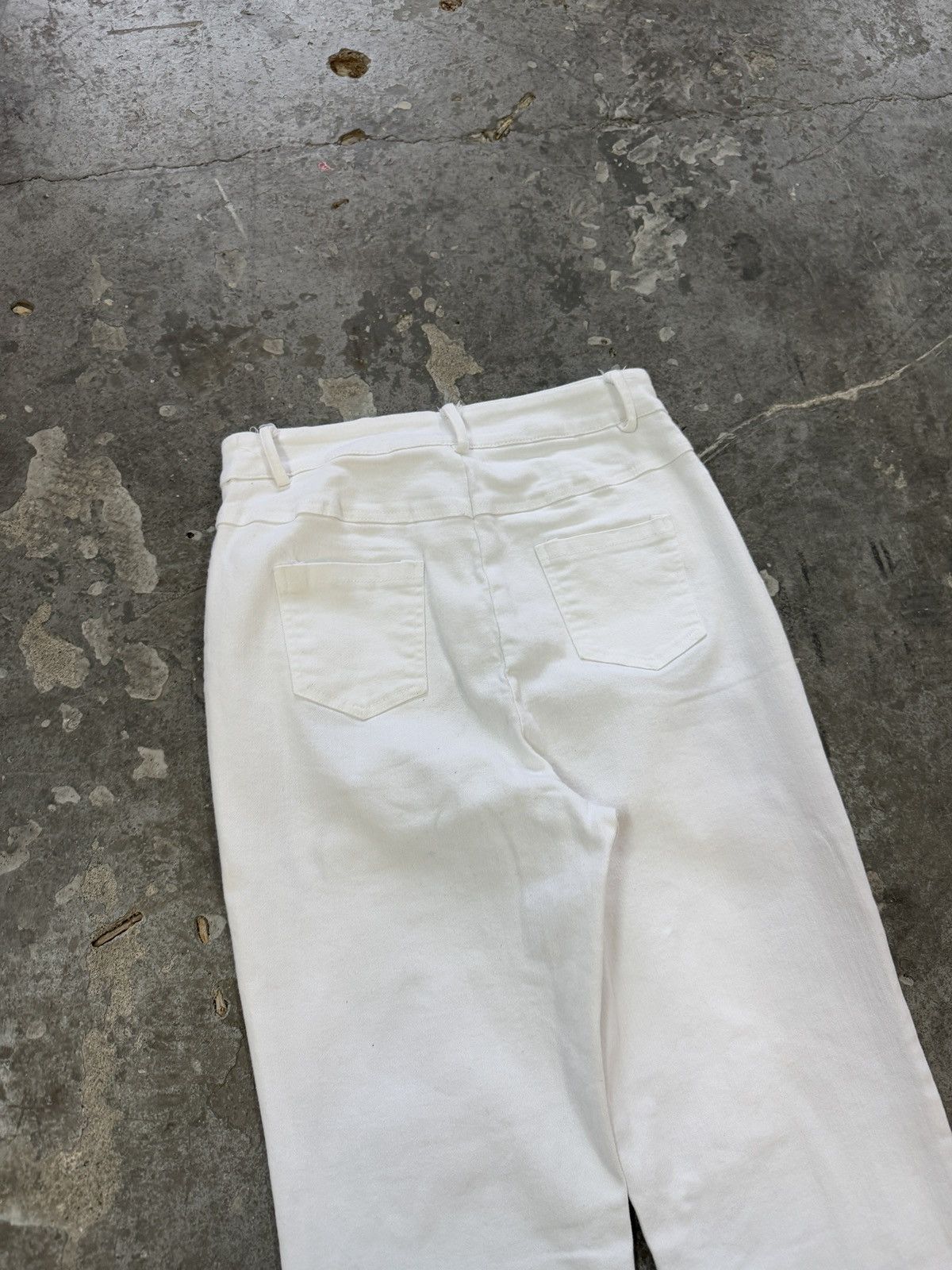 Vintage I AM GIA Flare Flame Jeans (White) Size US 28 / EU 44 - 9 Thumbnail
