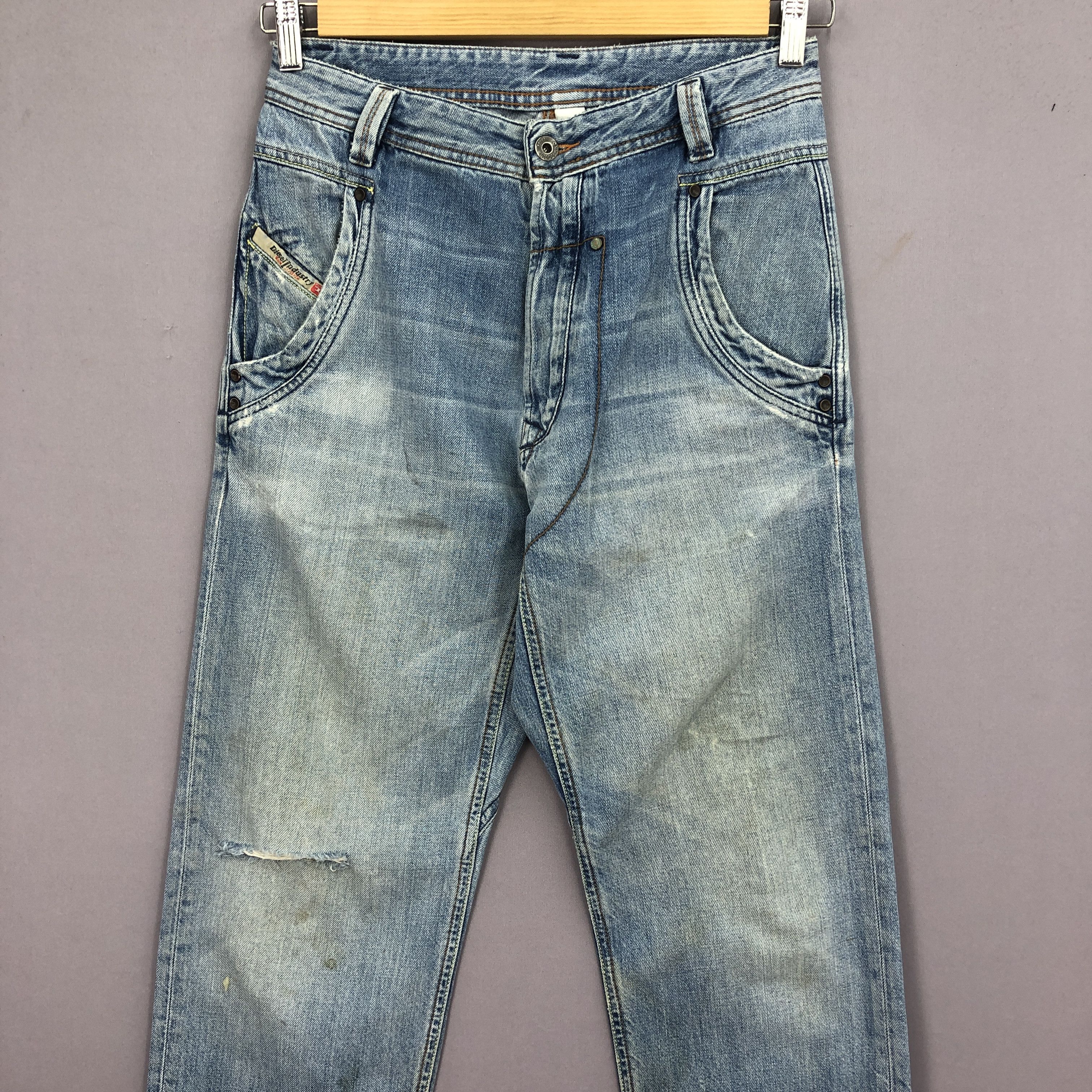 Diesel Vintage Diesel Light Wash Jeans Sun Faded Distressed Denim Size 28" / US 6 / IT 42 - 3 Thumbnail