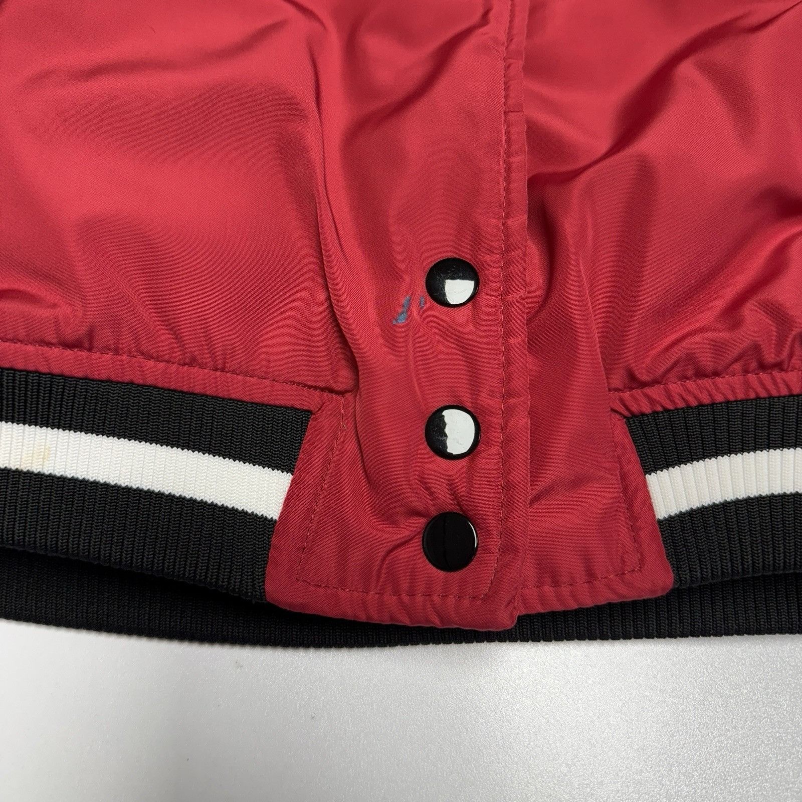 Mitchell & Ness Chicago Bulls Mitchell & Ness Bomber Jacket Mens Small 22.5x Size US S / EU 44-46 / 1 - 7 Thumbnail
