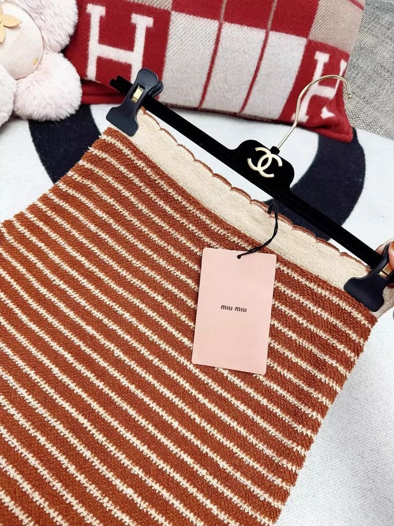 Prada Miu Miu Striped Knit Skirt in Burgundy-2506 Size 37" - 2 Thumbnail