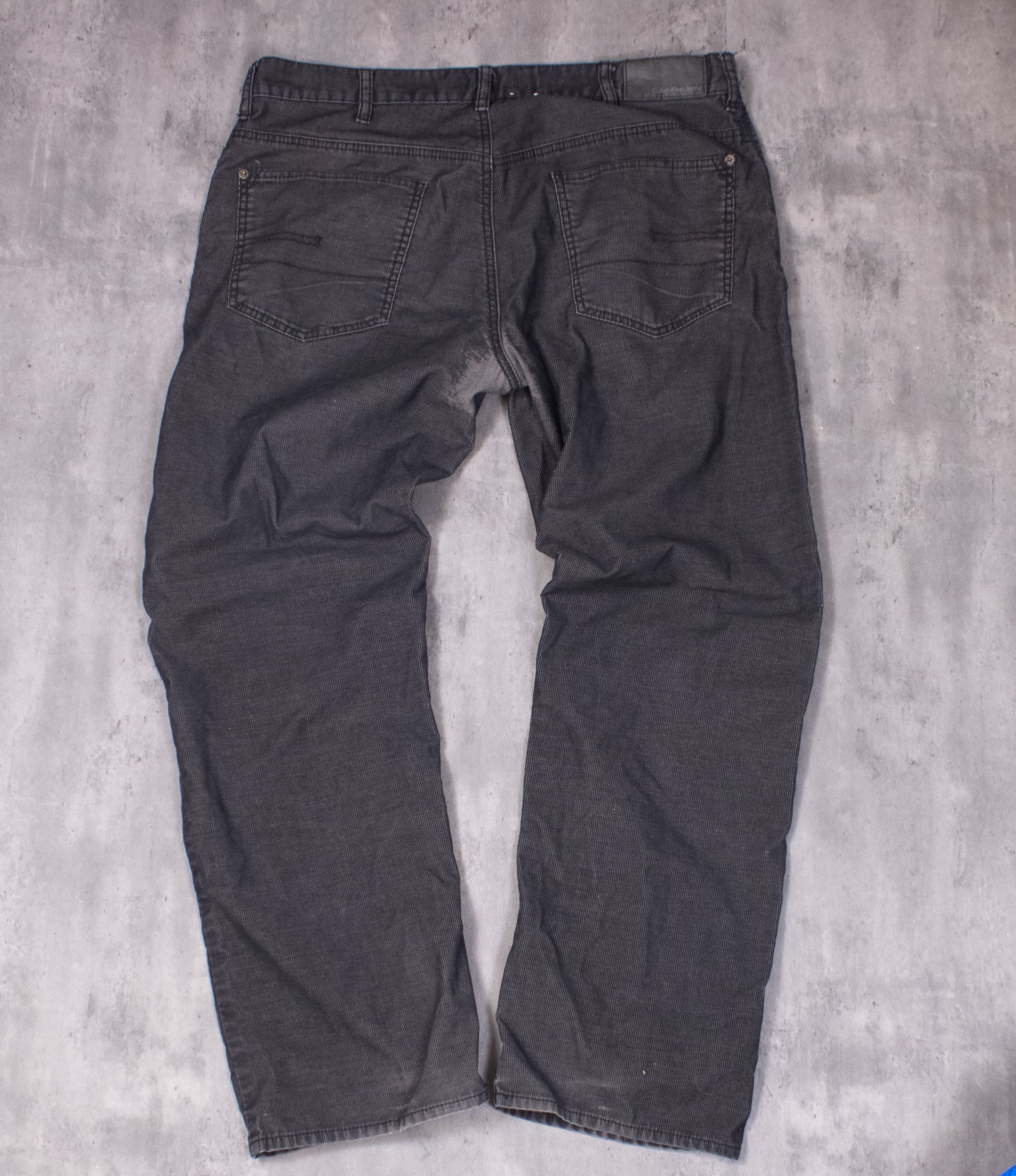 Calvin Klein × Vintage Y2K 2000's Calvin Kelin Relaxed Baggy Wide Corduroy Pant's Size US 37 - 13 Thumbnail