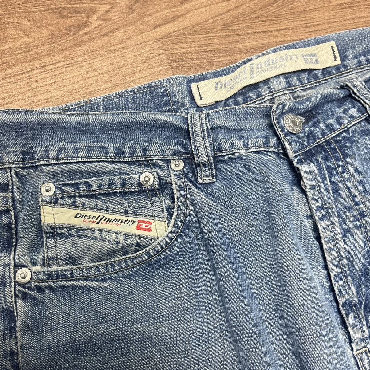 Diesel Vintage Diesel Button Fly Denim Pants Size US 34 / EU 50 - 5 Thumbnail