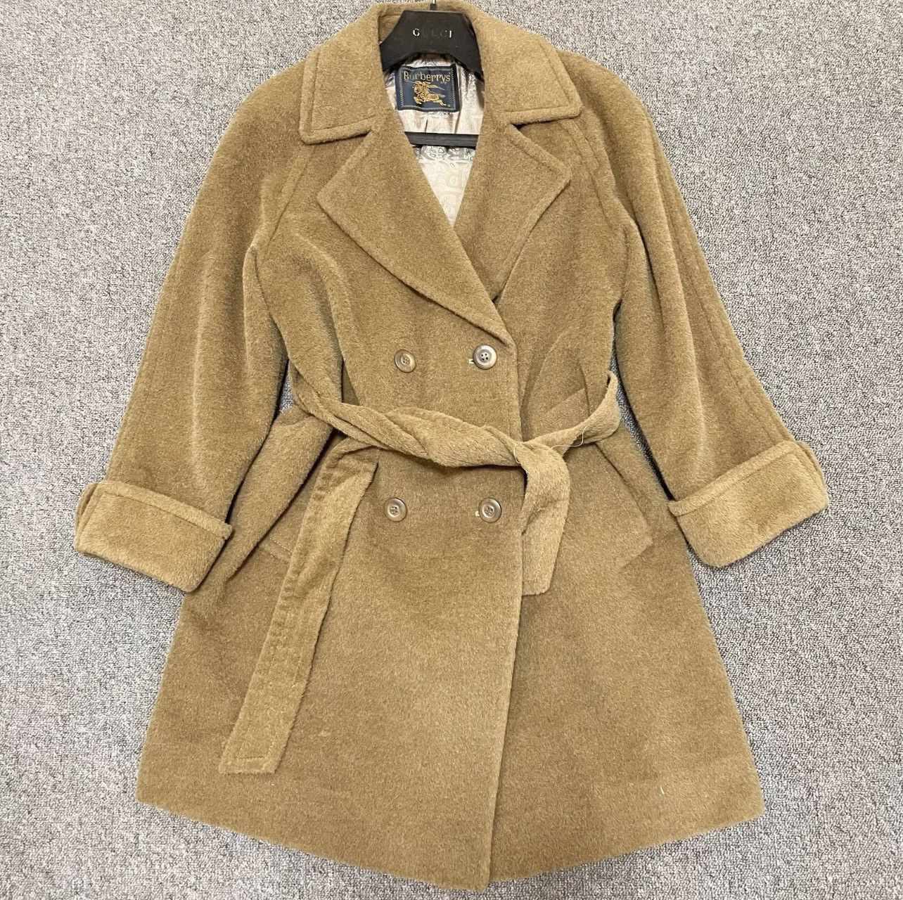 Burberry × Vintage Burberry Vintage Alpaca Wool Coat Size M / US 6-8 / IT 42-44 - 2 Thumbnail
