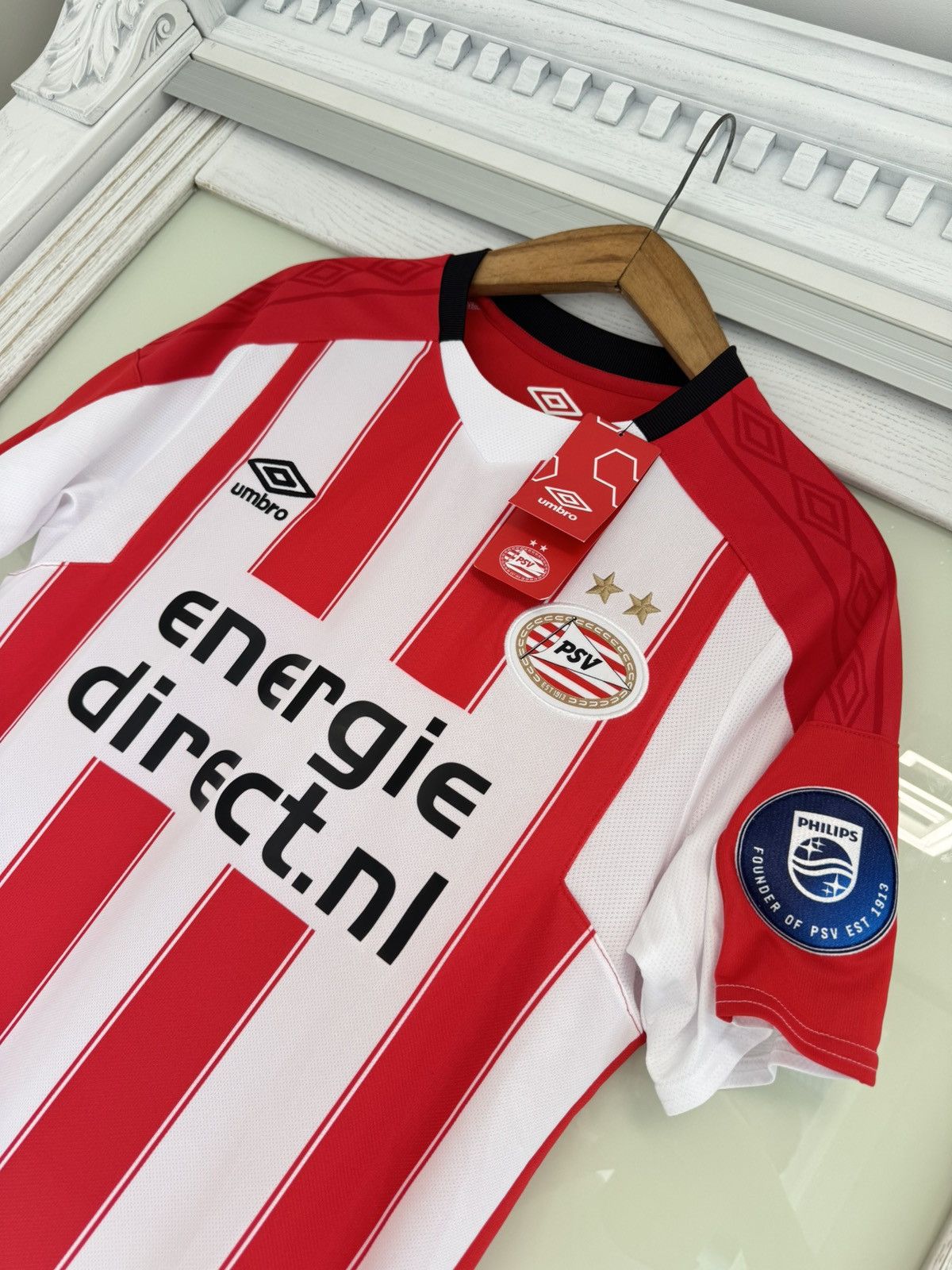 Umbro BNWT PSV Eindhoven 2017-2018 Home Soccer Jersey Football Kit Size US M / EU 48-50 / 2 - 6 Thumbnail