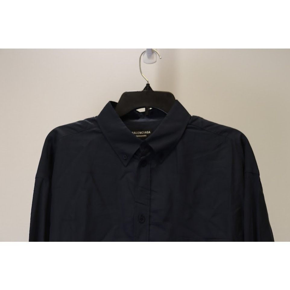 Balenciaga o1rshd1 Button up Shirt in Navy Blue Size US S / EU 44-46 / 1 - 2 Thumbnail