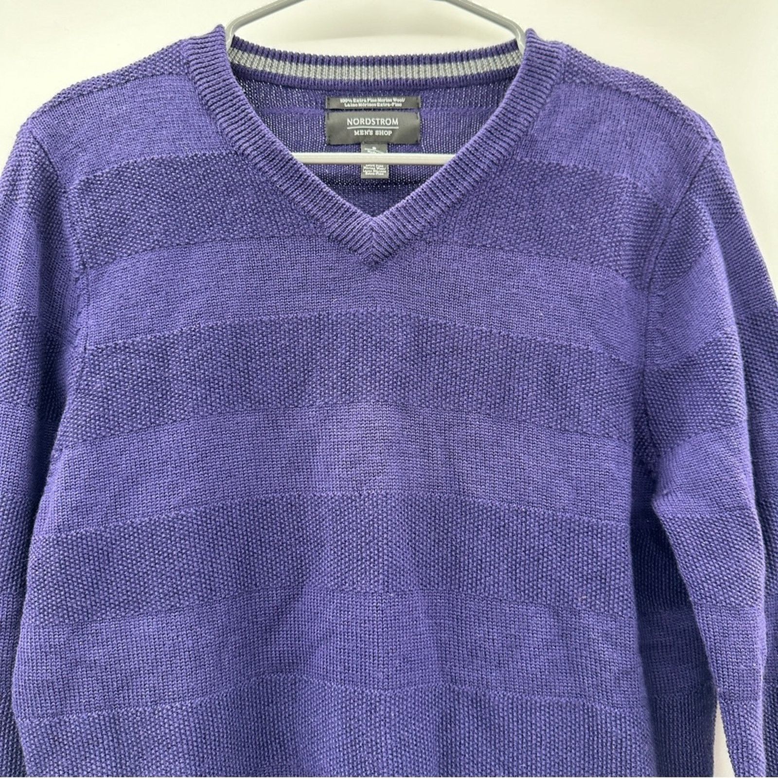 Nordstrom Nordstrom Merino Wool Purple Striped V Neck Sweater Sz S Size US S / EU 44-46 / 1 - 2 Thumbnail