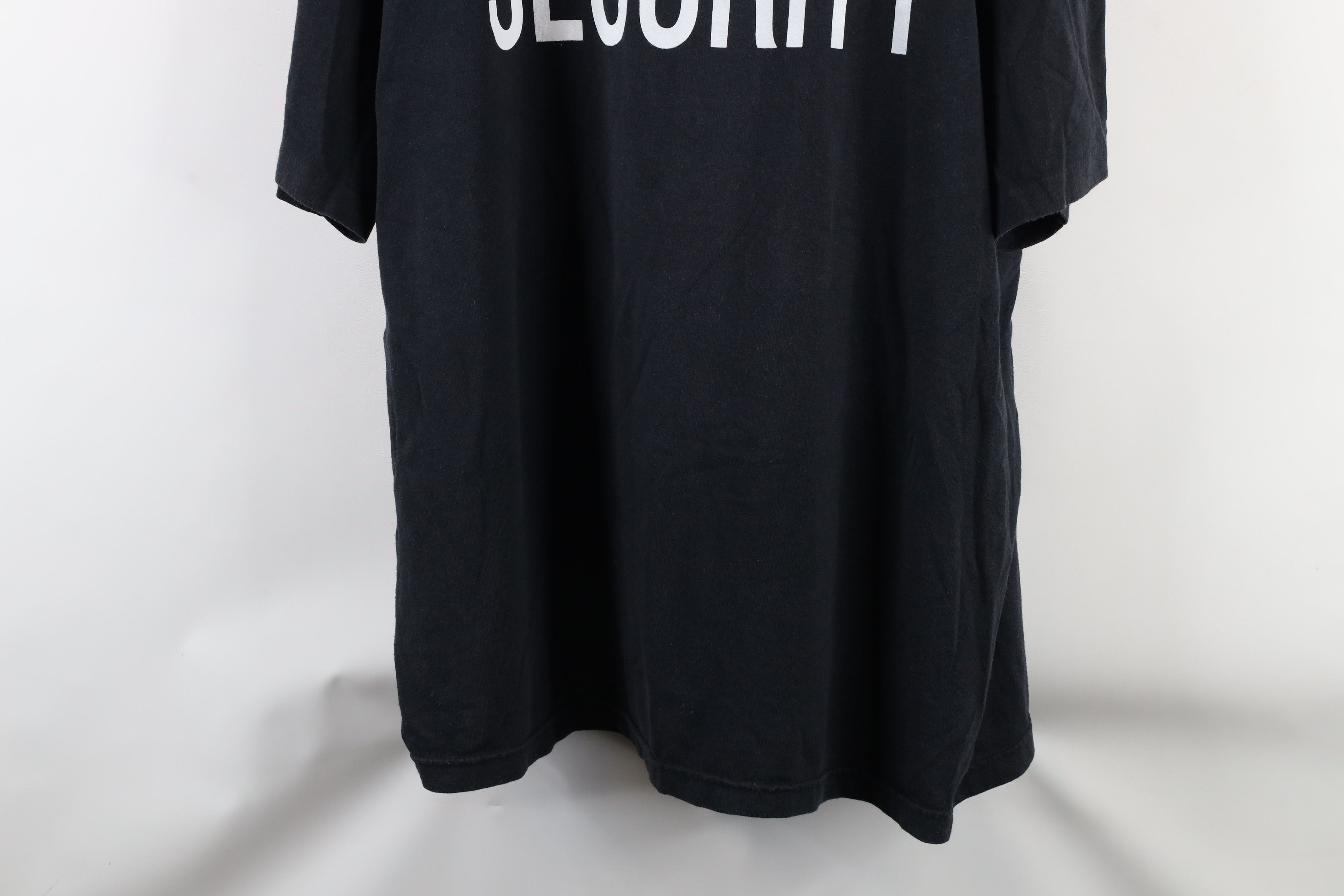 Vintage Vintage 90s Streetwear Spell Out Security T-Shirt Black USA Size US XXL / EU 58 / 5 - 3 Thumbnail