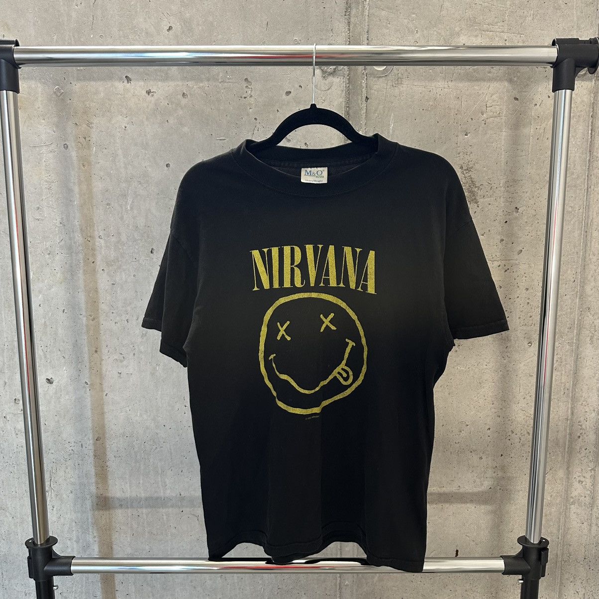 Vintage 1992 Nirvana Smiley Face Tee – Licensed Band Shirt