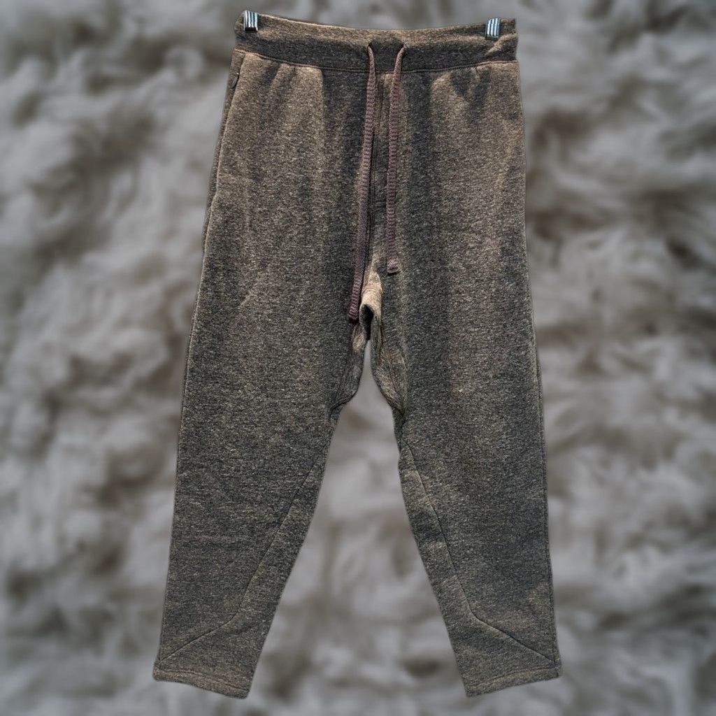 Alo Pants Womens Small Gray Jogger Sweatpants Drawstring Tapered ALO Size 28" / US 6 / IT 42 - 1 Thumbnail