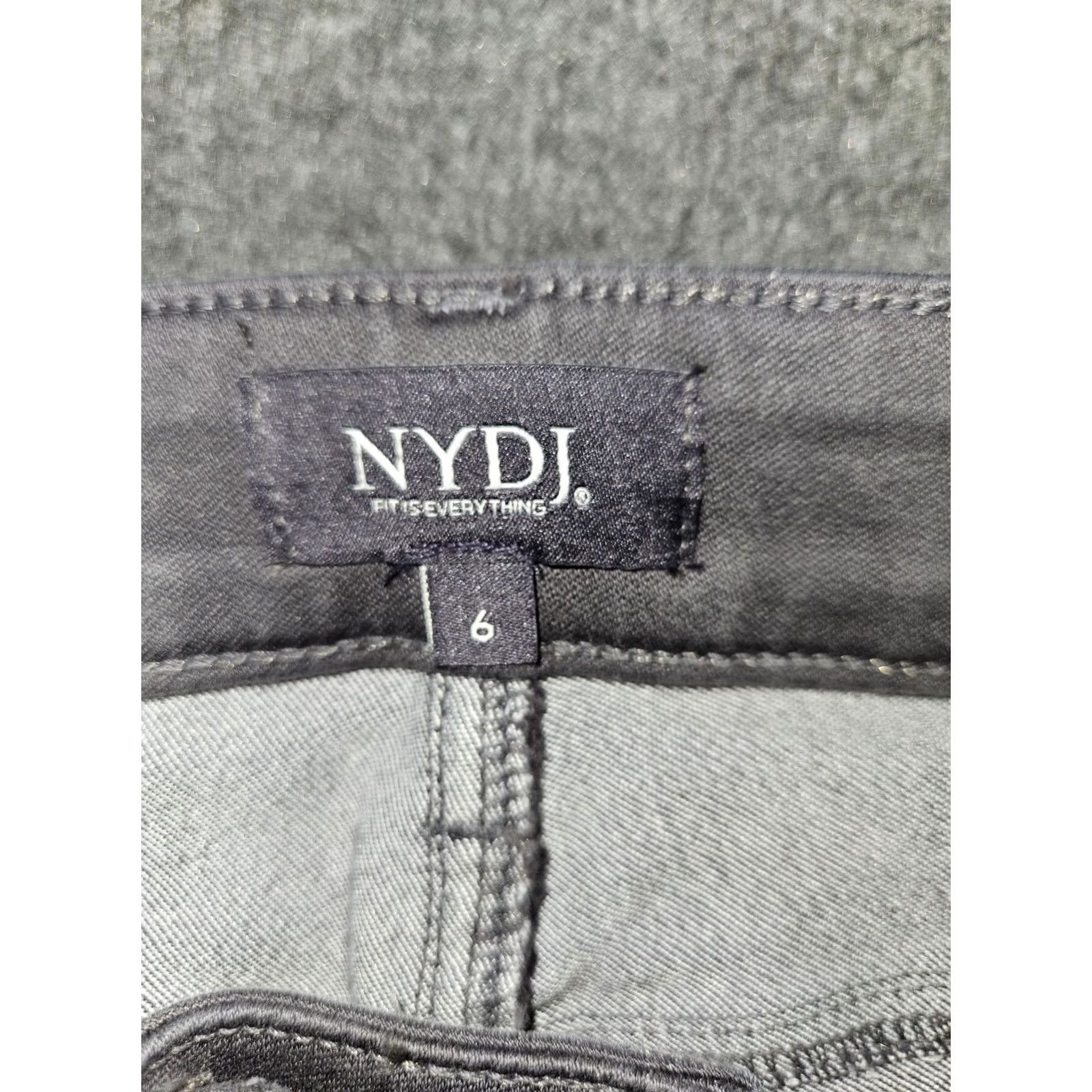 NYDJ NYDJ Pants Womens 6 Gray Lift Tuck Bootcut Stretch Casual USA Chino Pockets Logo City Hipster Preppy Size 28" / US 6 / IT 42 - 2 Thumbnail