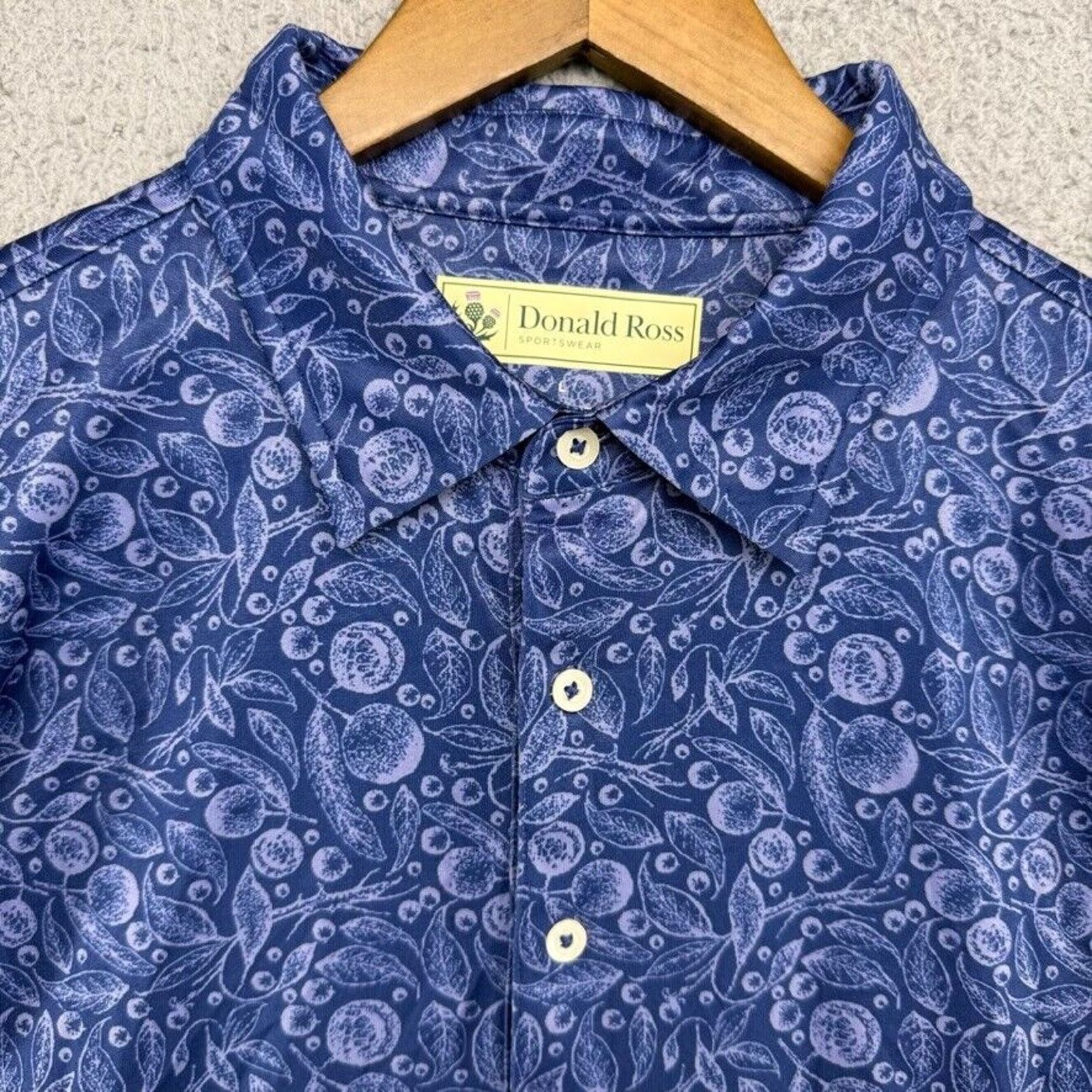 Donald Ross Donald Ross Polo Shirt men's large Blue Geometric All Over Size US L / EU 52-54 / 3 - 1 Thumbnail